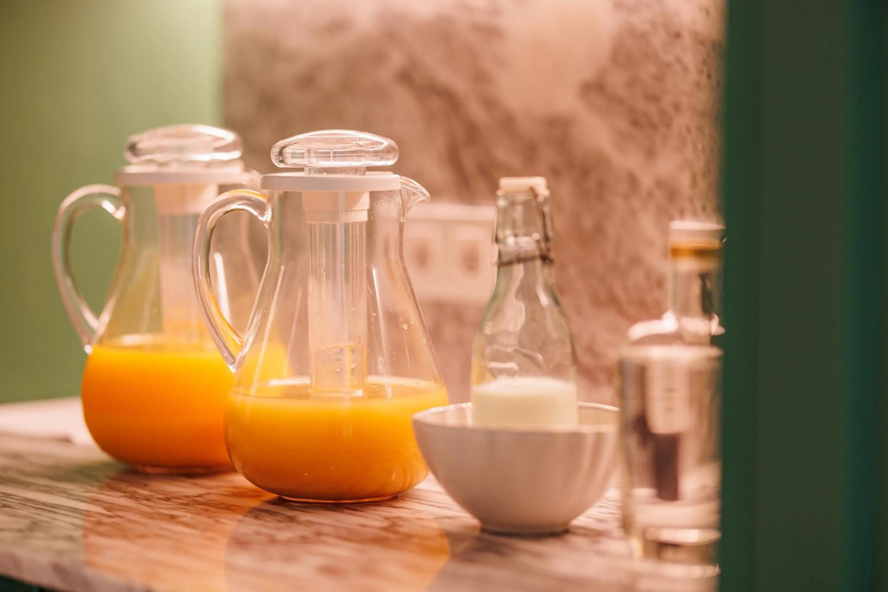 Drinks in Solar dos Cantos Botanic House & Garden