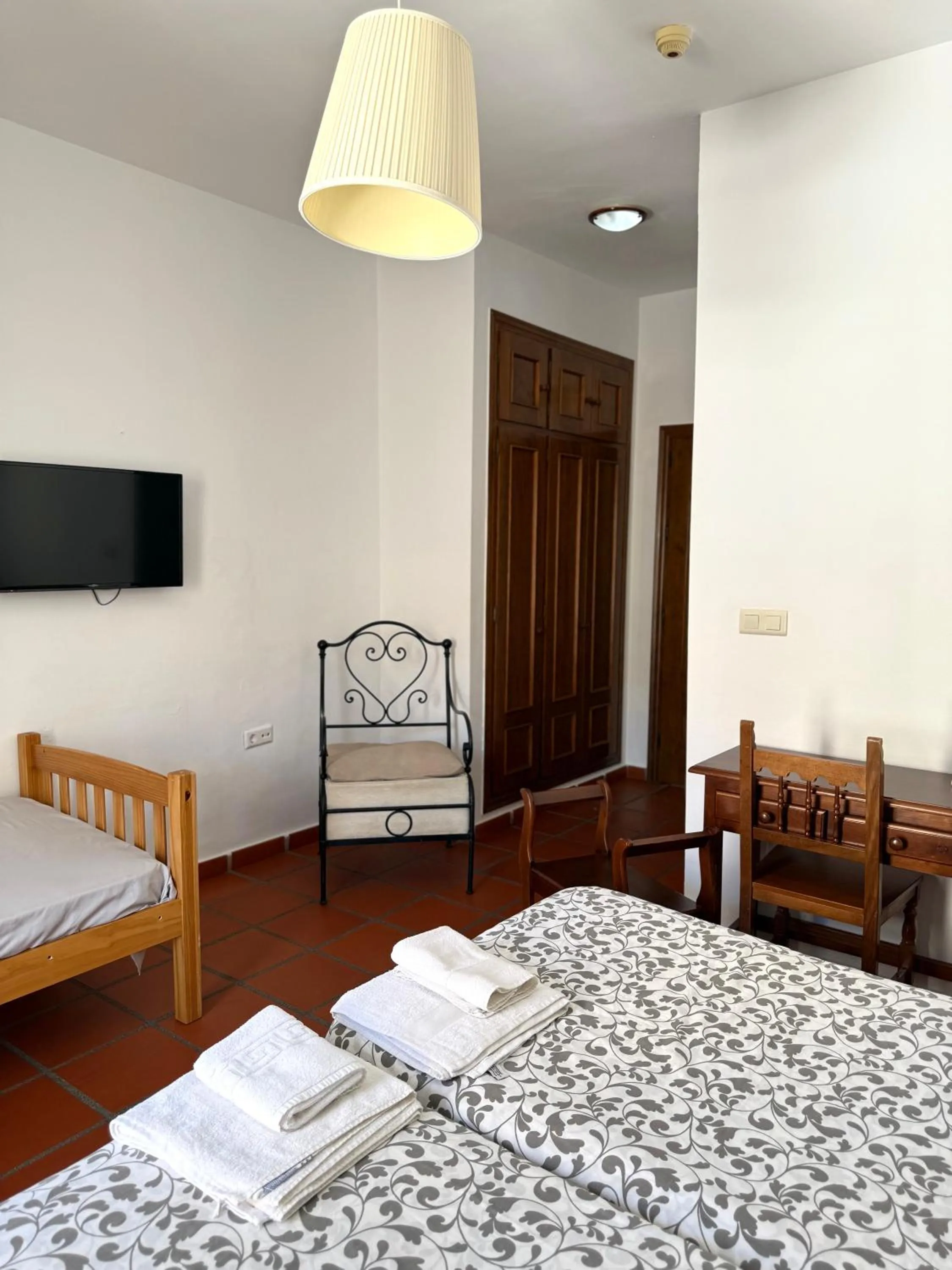 Bed in Hotel Rural Palacete de Mañara