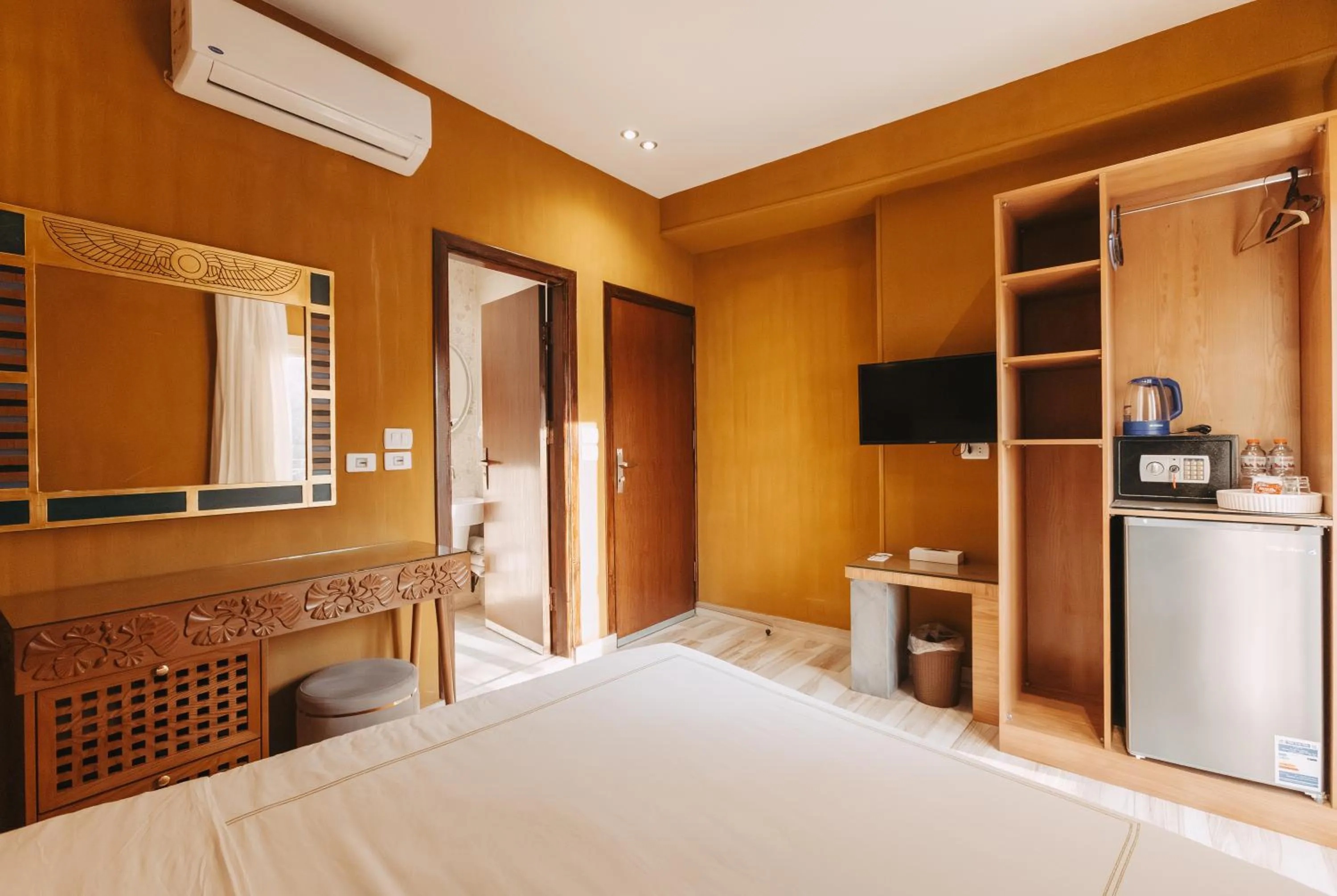 Bathroom in BrassAlmas Pyramids Hotel