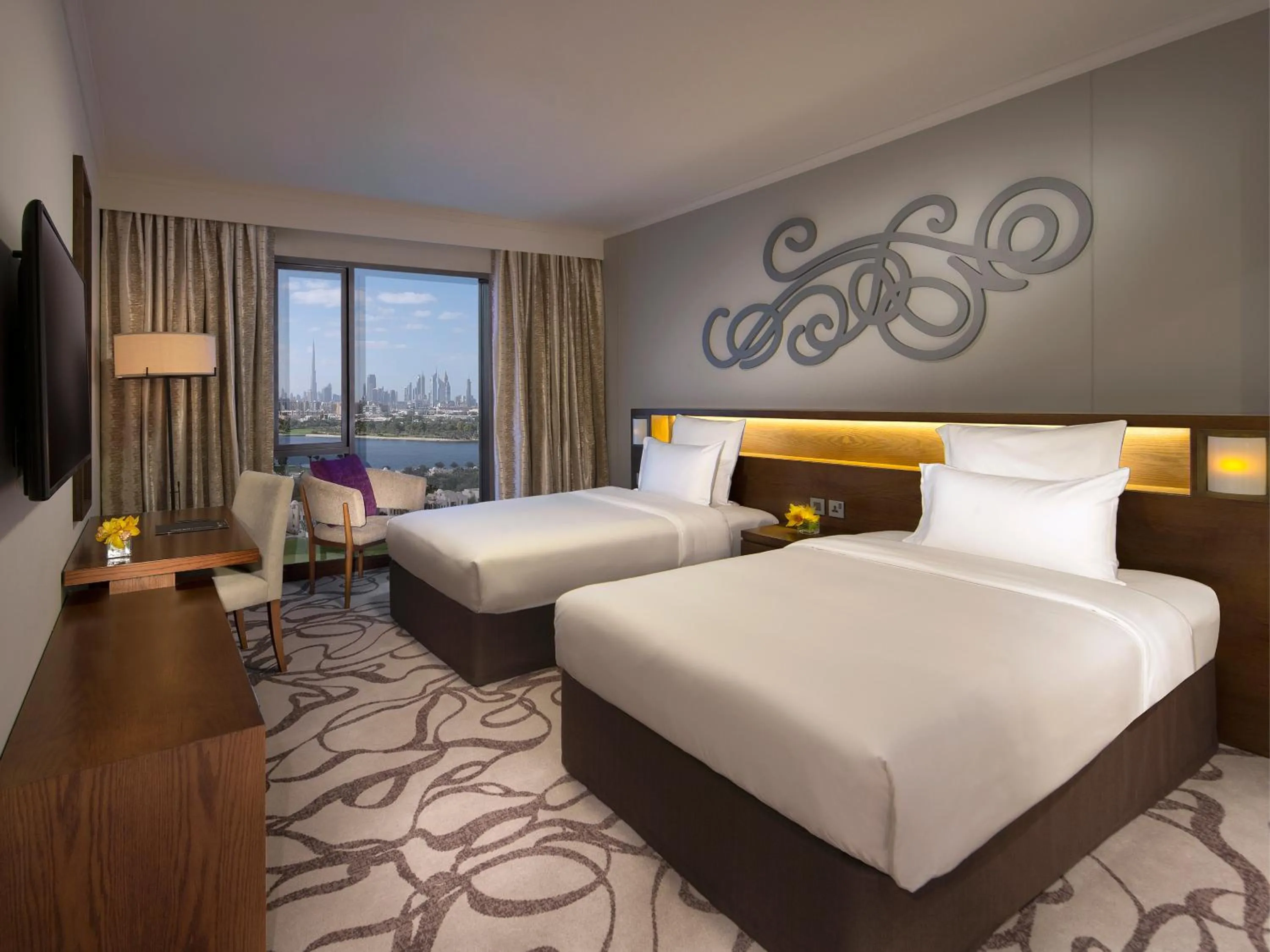 TV and multimedia, Bed in Pullman Dubai Creek City Centre Residences