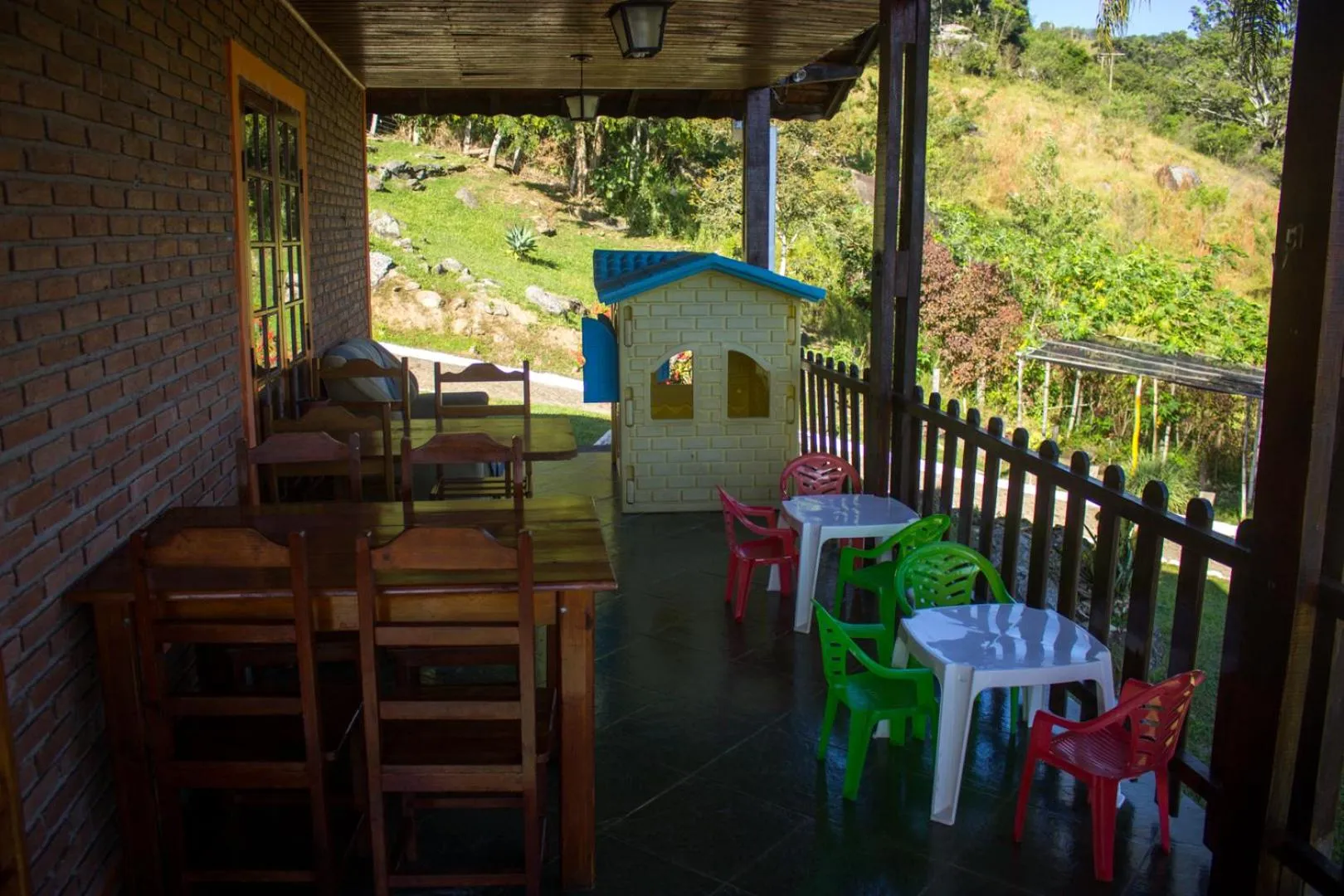 Patio in Pousada Céu de Luz - Próximo a Monte Verde