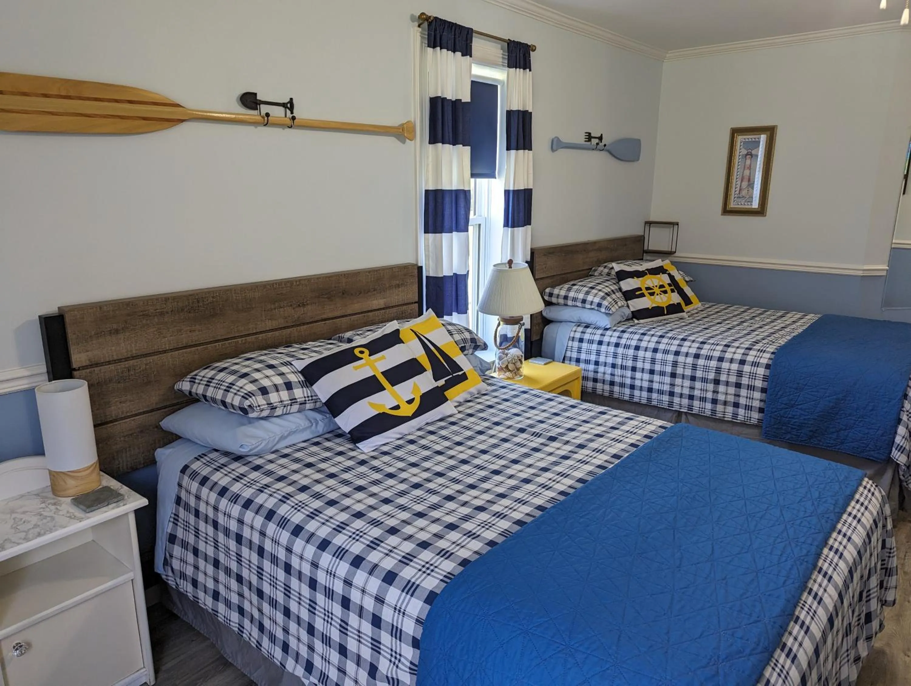 Photo of the whole room, Bed in The Parrsboro Mansion Inn