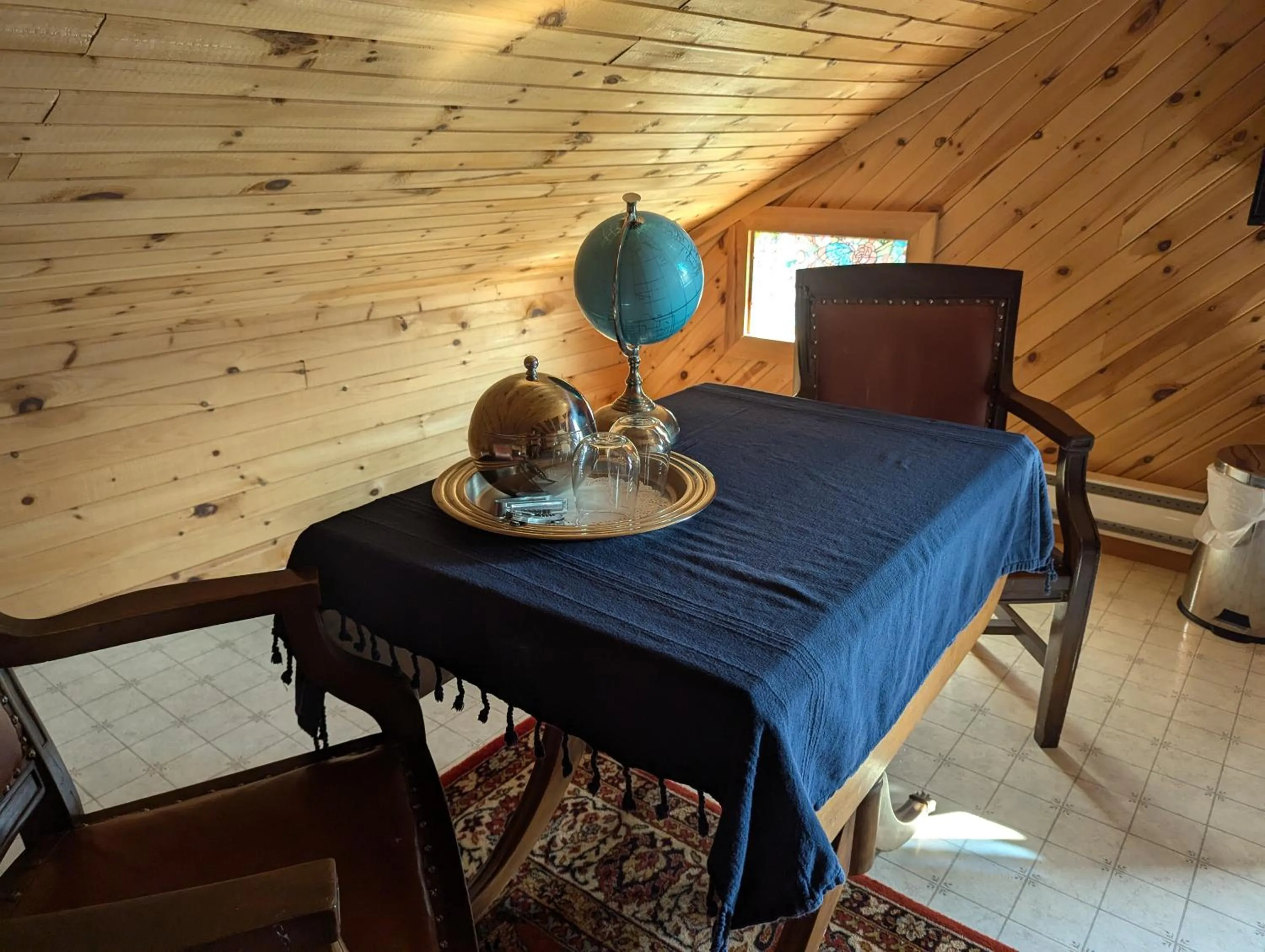 Bedroom in The Parrsboro Mansion Inn