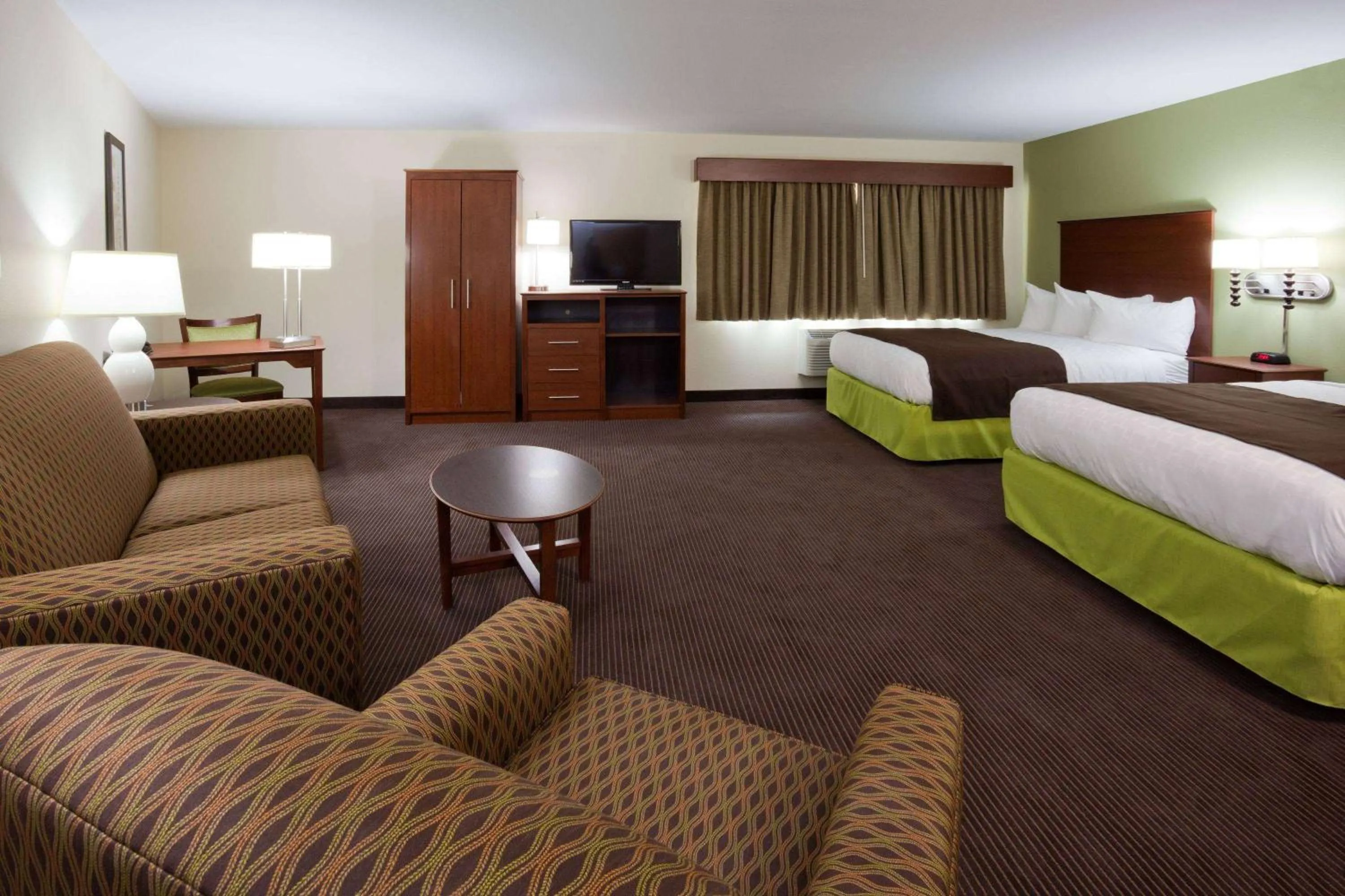 Photo of the whole room, Bed in AmericInn by Wyndham Hawley