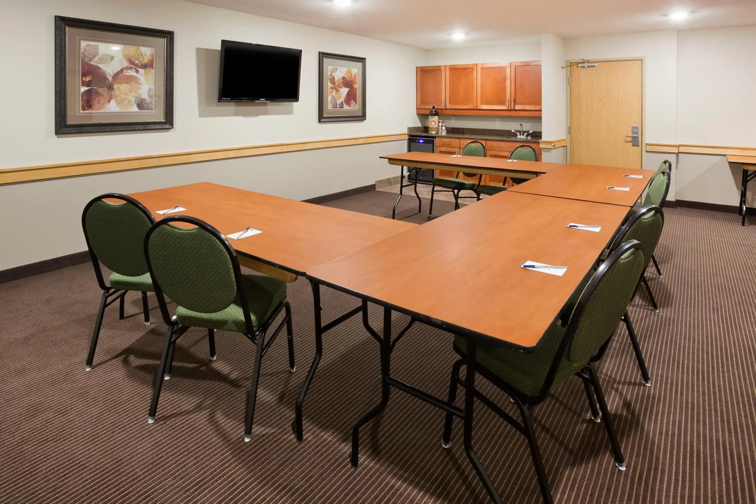Meeting/conference room in AmericInn by Wyndham Hawley