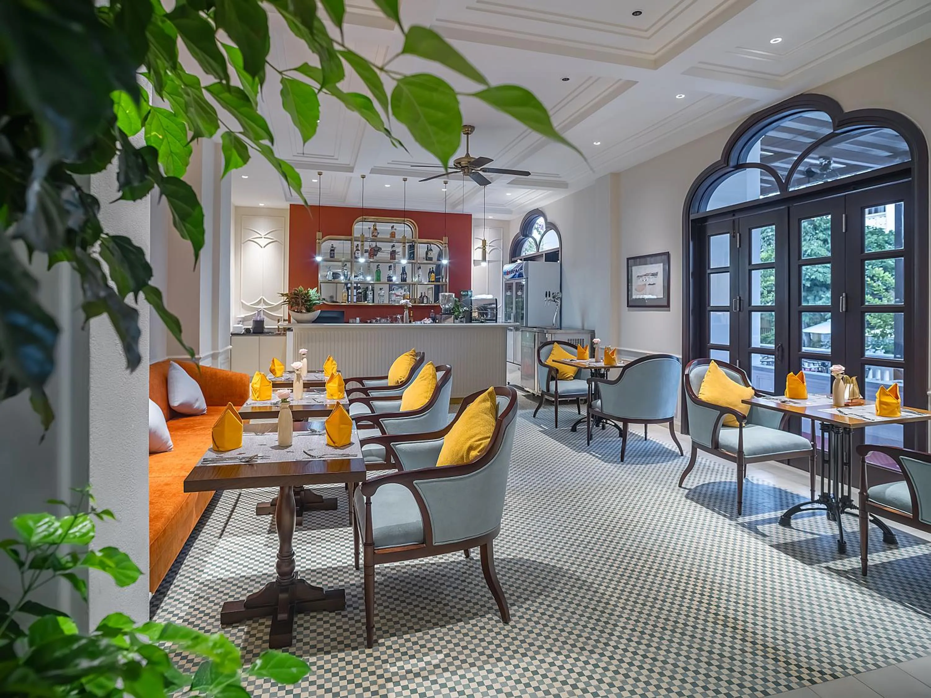 Lounge or bar in Little Residence - A Boutique Hotel & Spa