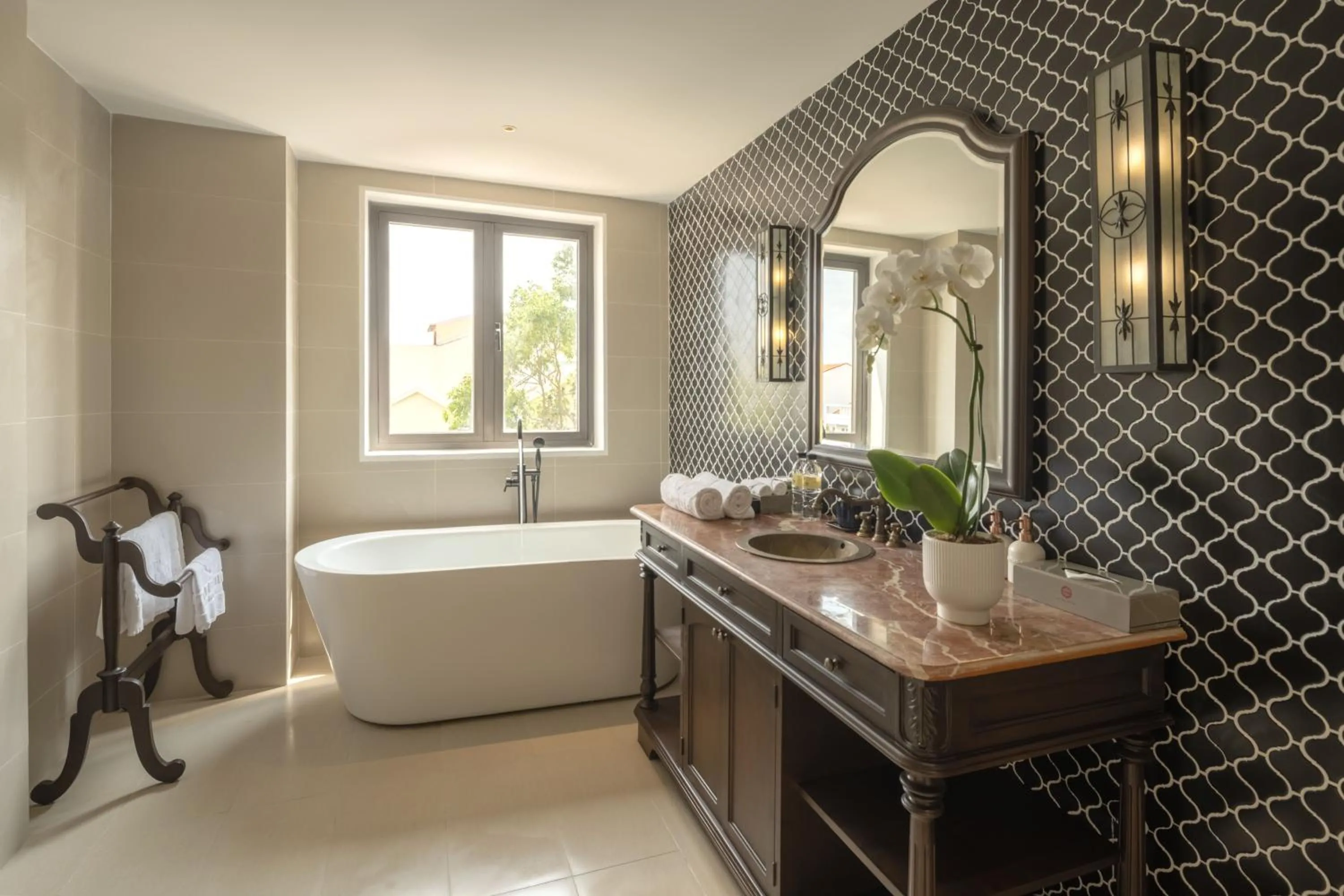 Bath in Little Residence - A Boutique Hotel & Spa