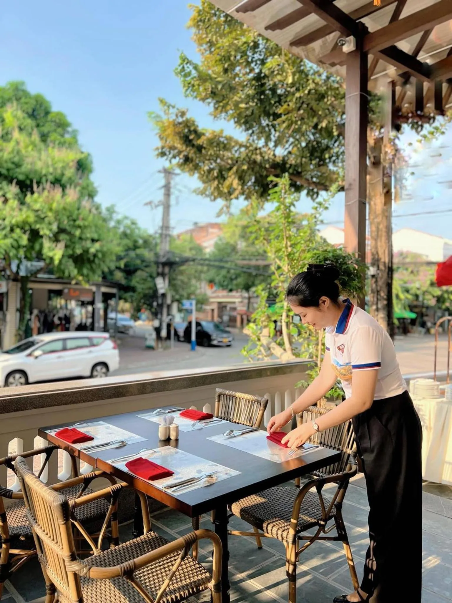 Restaurant/places to eat in Little Residence - A Boutique Hotel & Spa