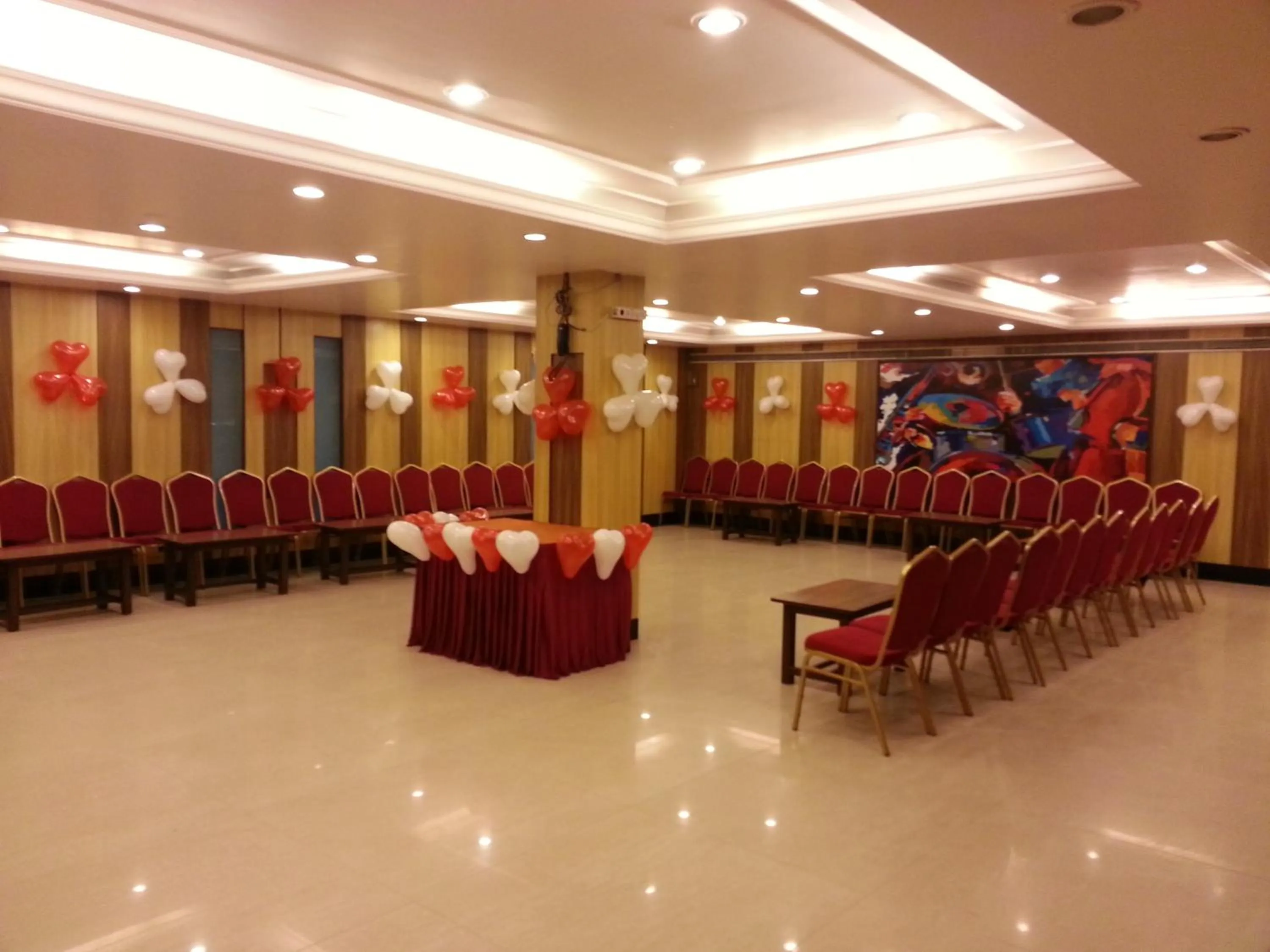 Banquet/Function facilities in Hotel Sarthak