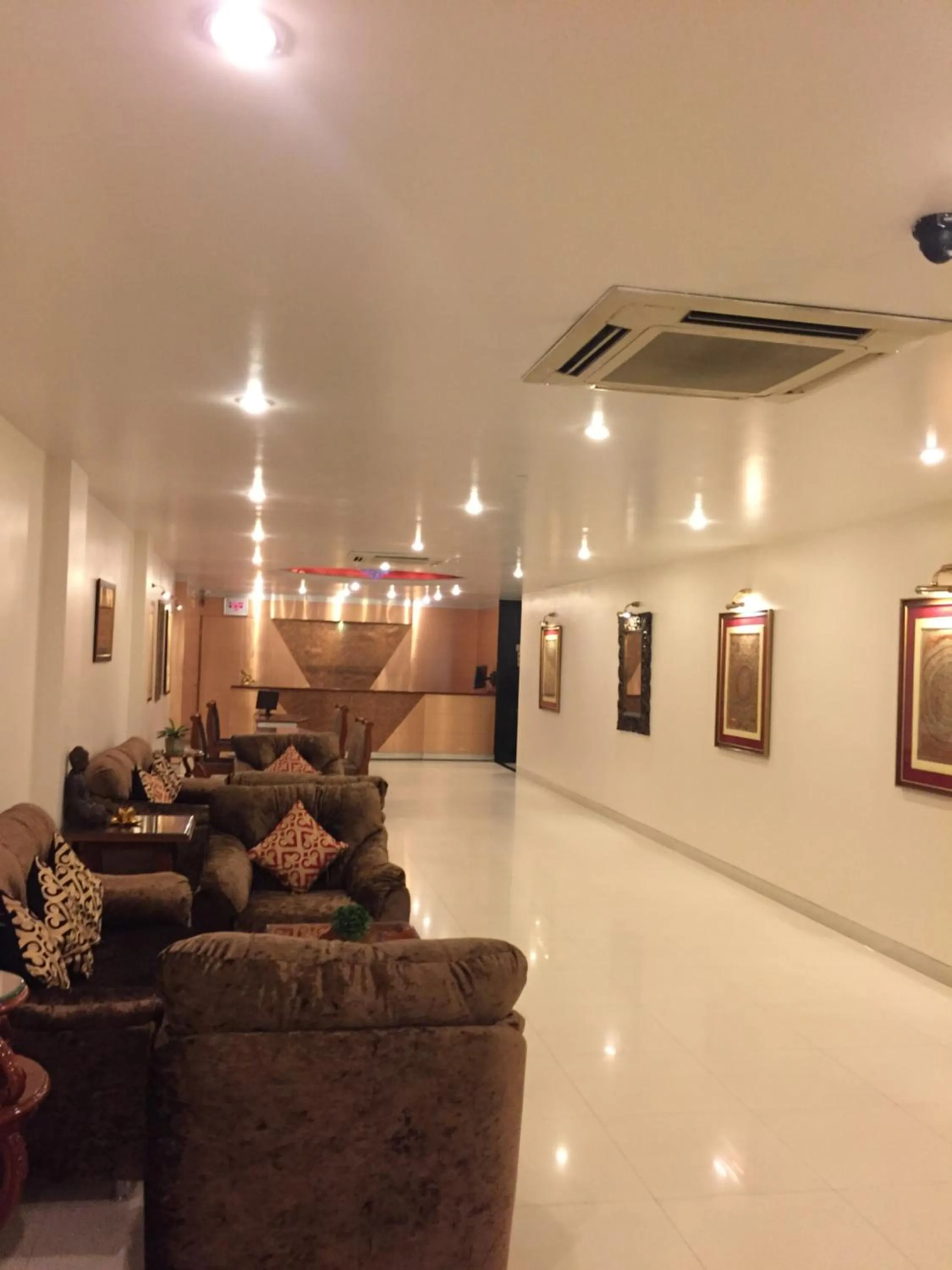 Lobby or reception in Hotel Sarthak