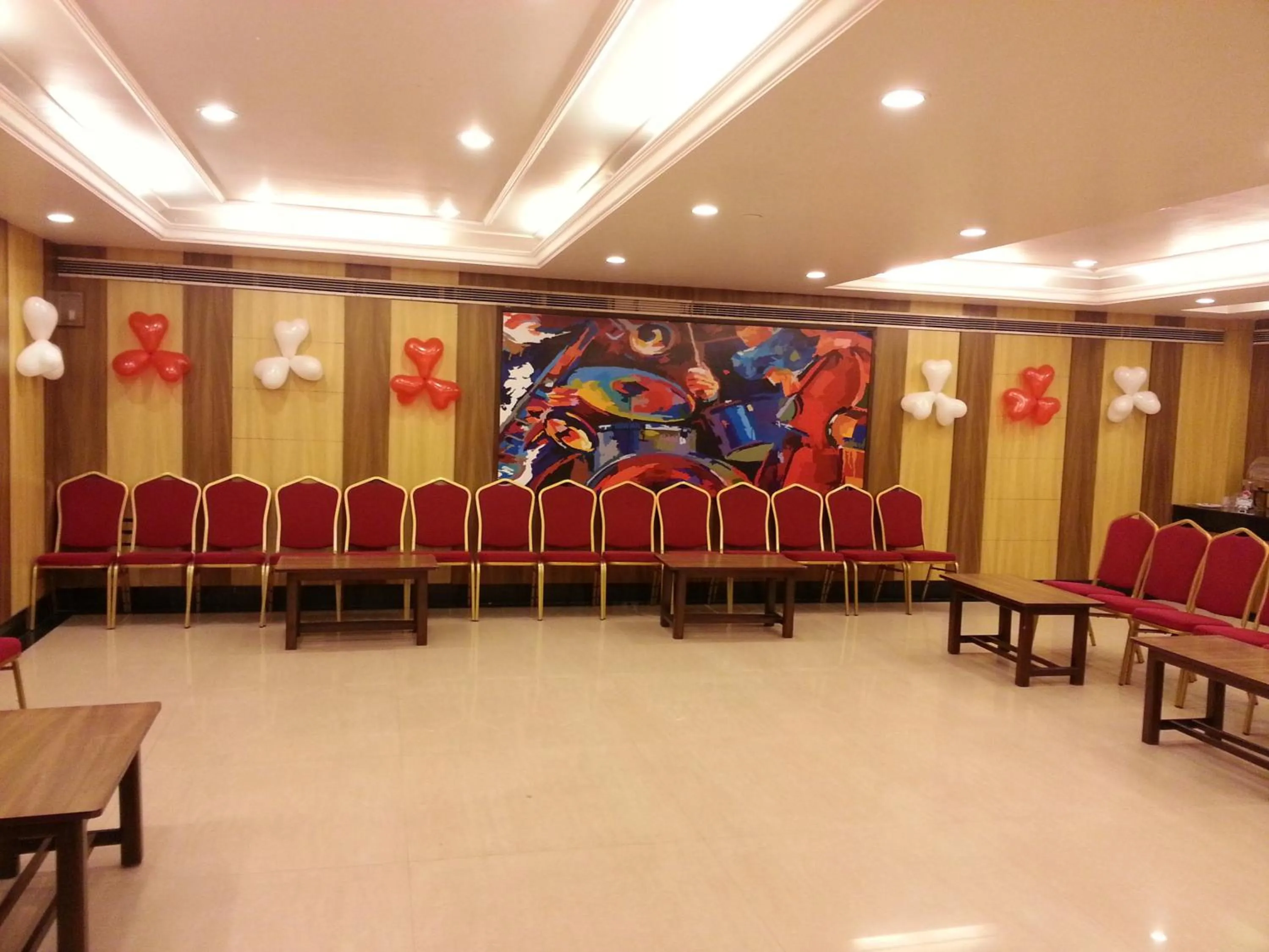 Banquet/Function facilities in Hotel Sarthak