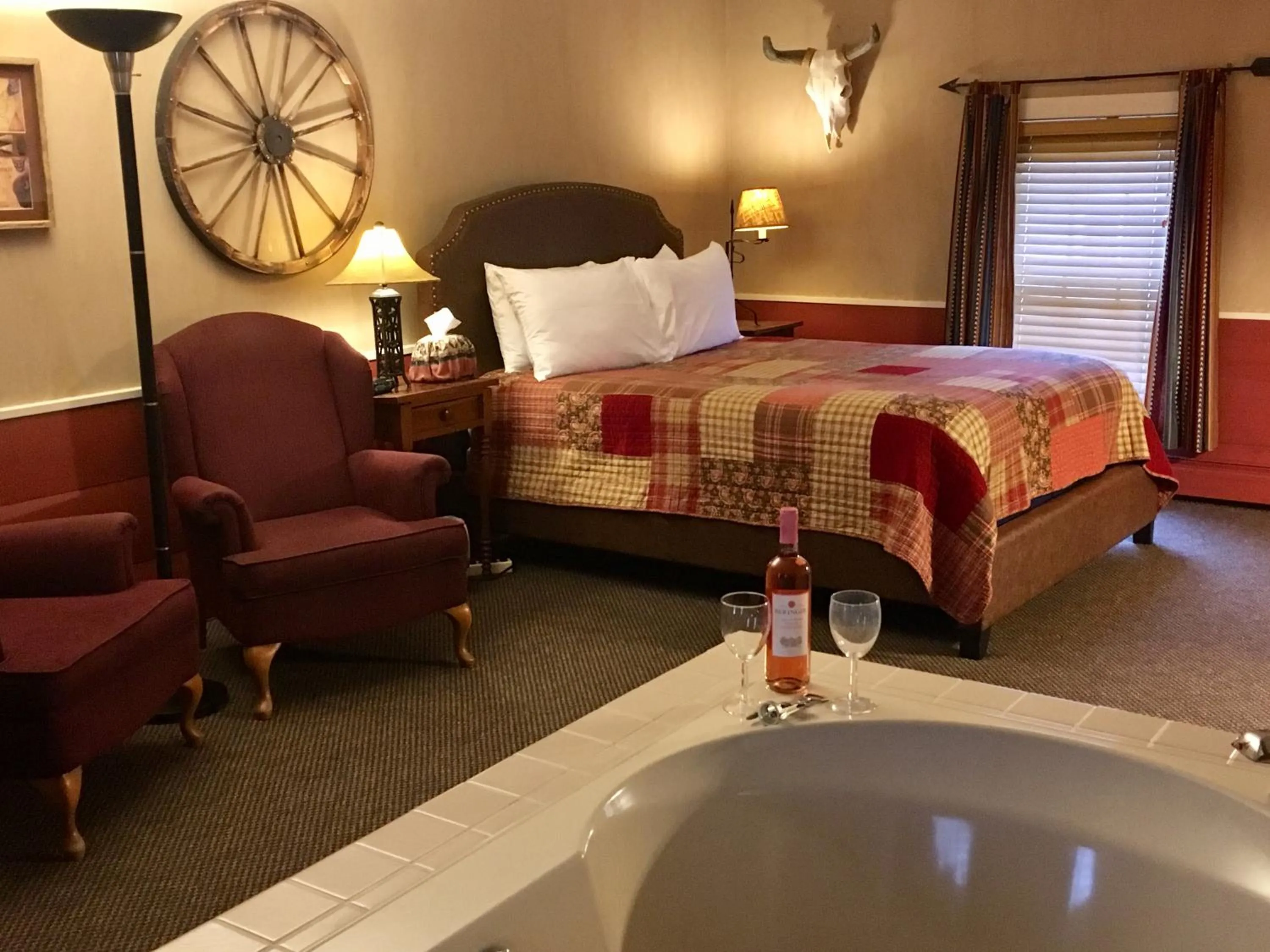 Photo of the whole room, Bed in Munro House Bed and Breakfast