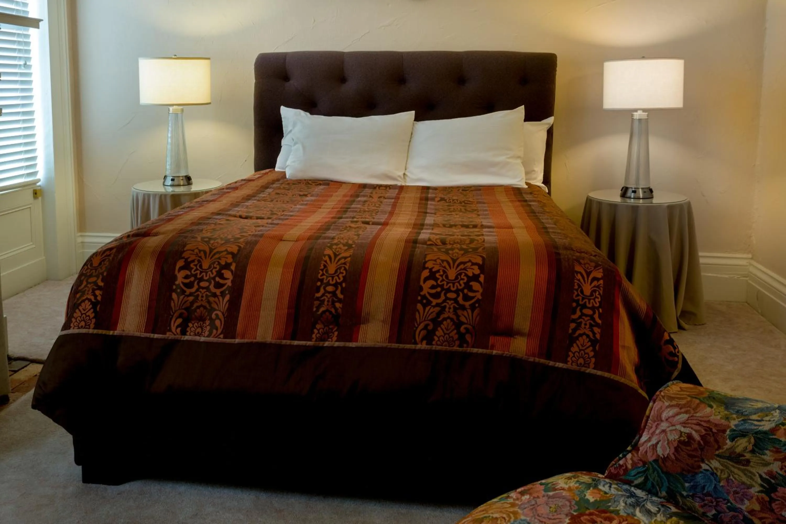 Decorative detail, Bed in Munro House Bed and Breakfast