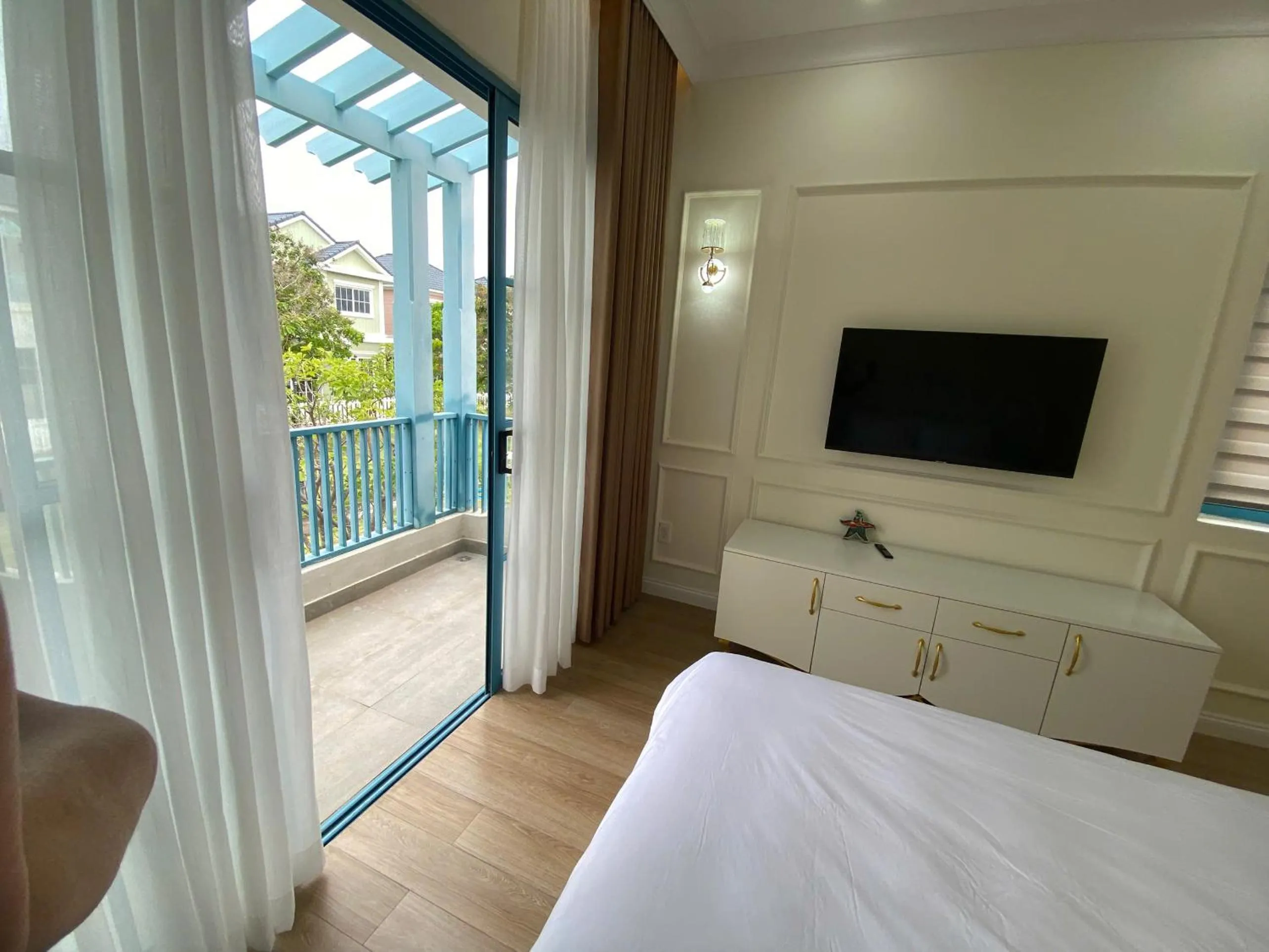 Bed in Villa Nova World Phan Thiết