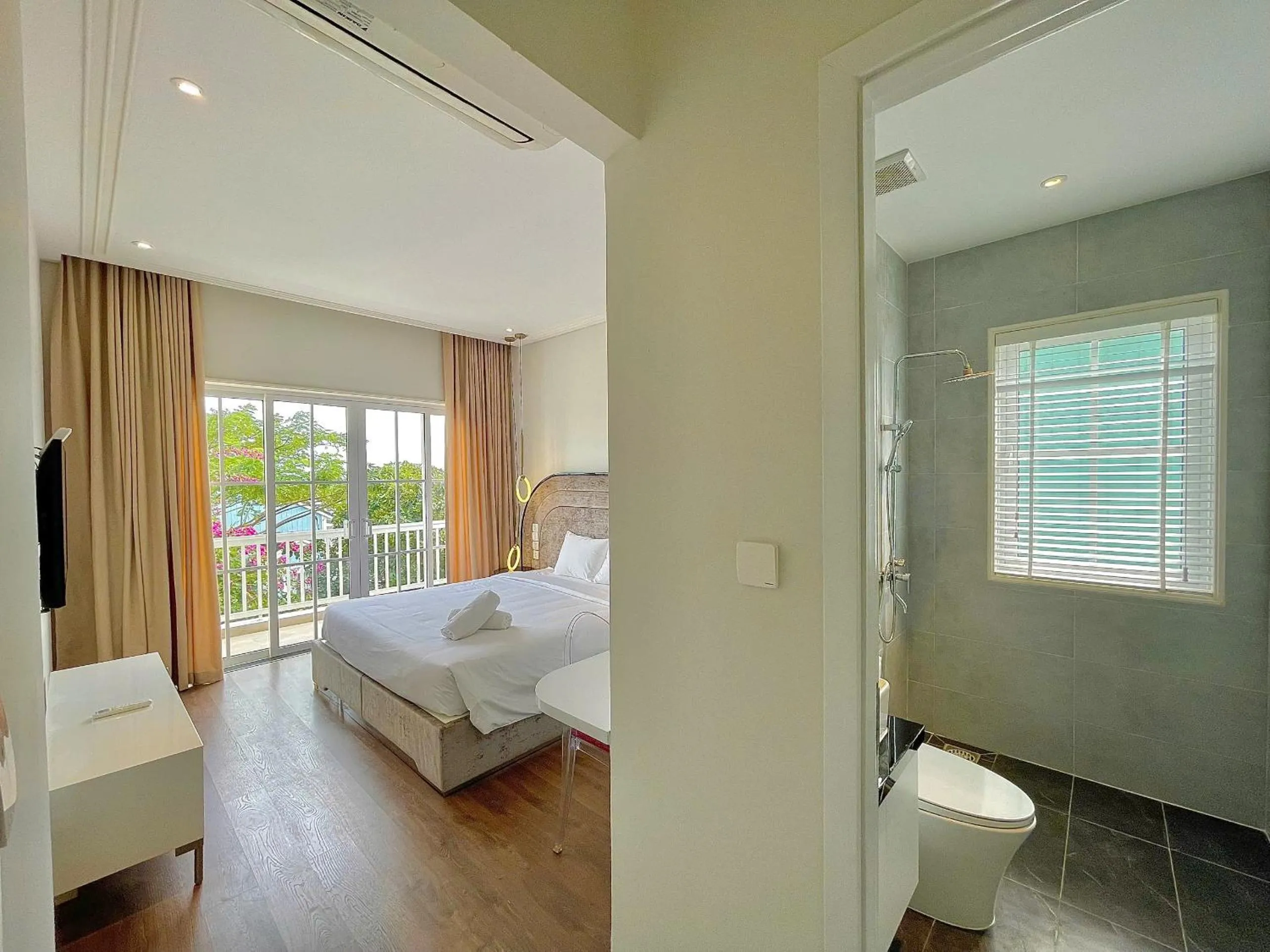 Bed in Villa Nova World Phan Thiết