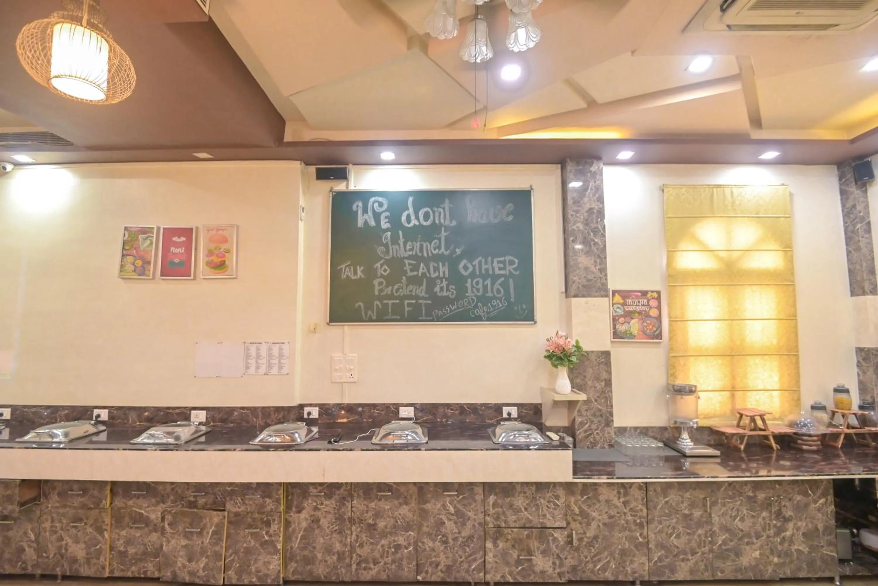Buffet breakfast in Shree Ganesha Palace Near Kashi Vishwanath Temple