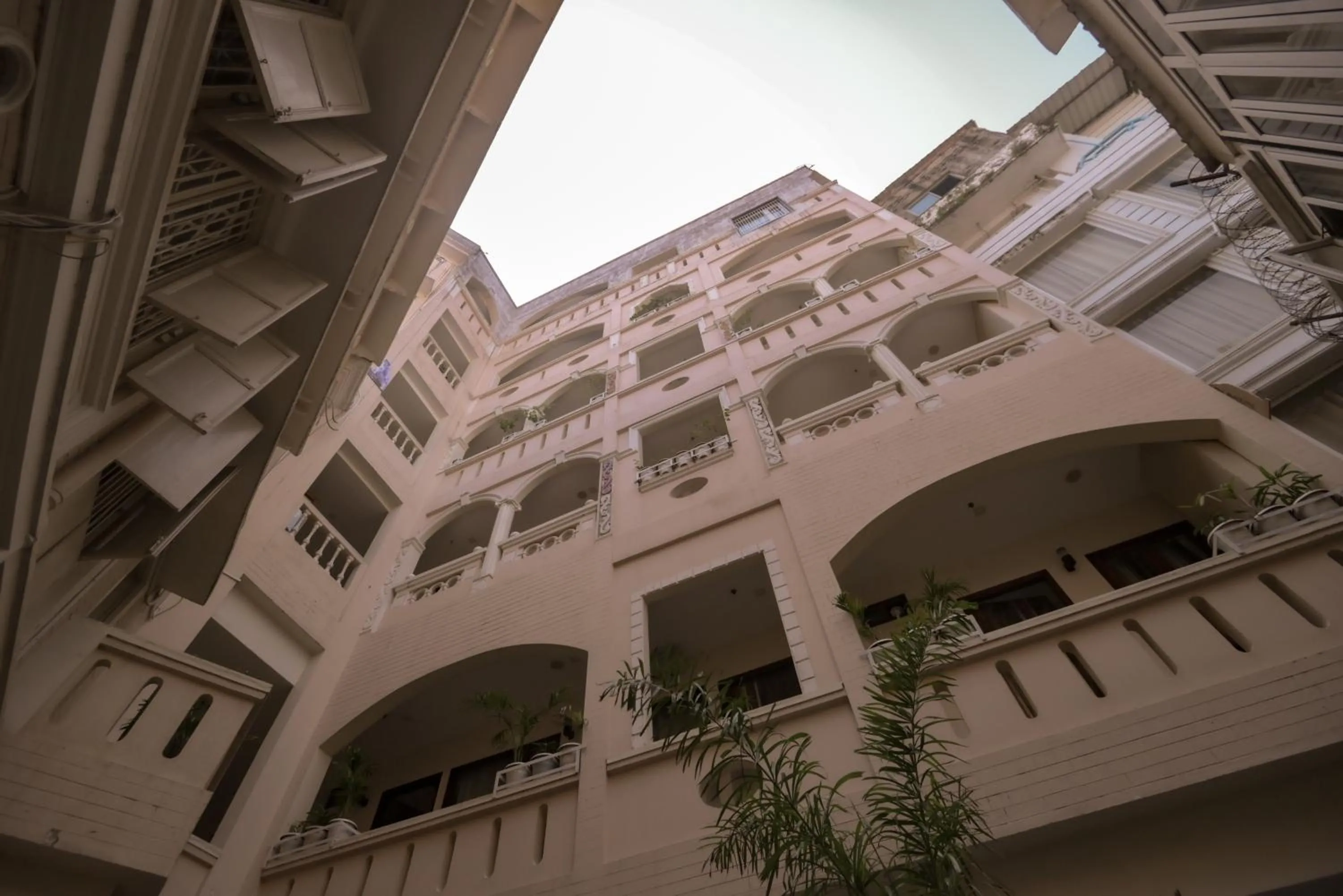 Property building in Shree Ganesha Palace Near Kashi Vishwanath Temple