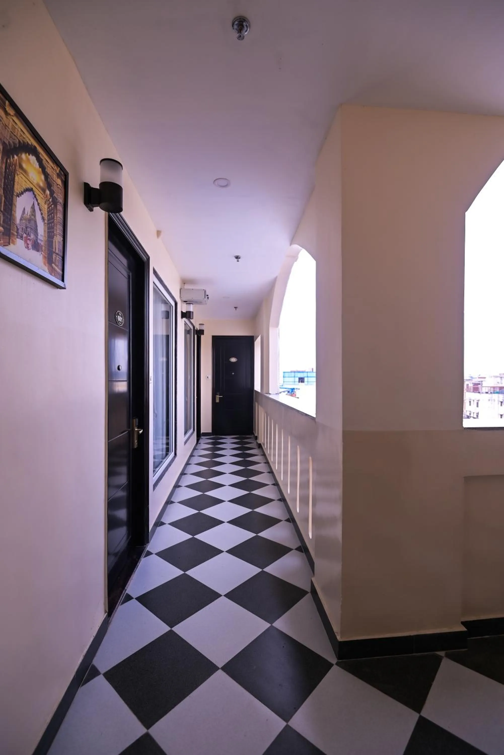 Facade/entrance in Shree Ganesha Palace Near Kashi Vishwanath Temple