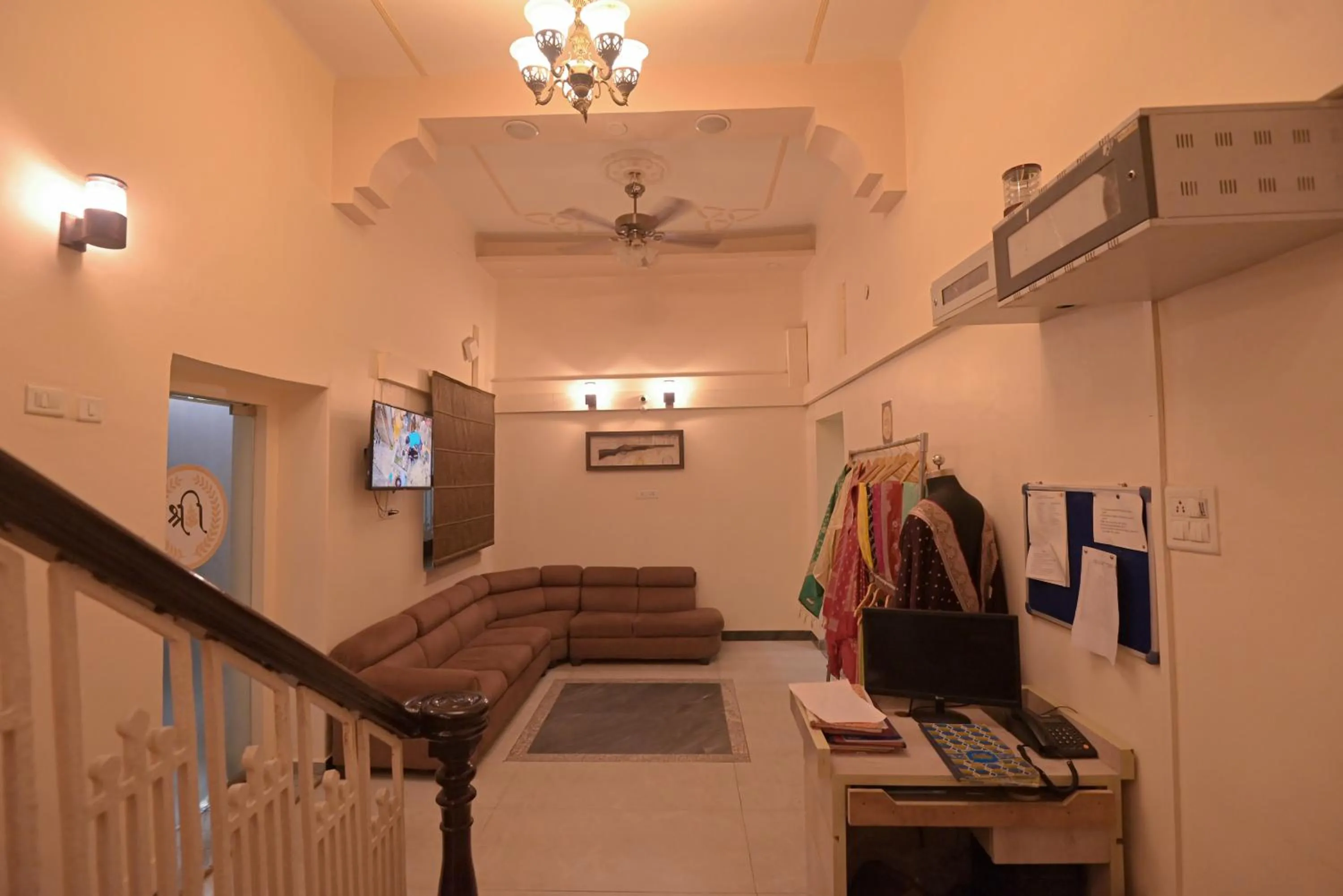 Seating area in Shree Ganesha Palace Near Kashi Vishwanath Temple