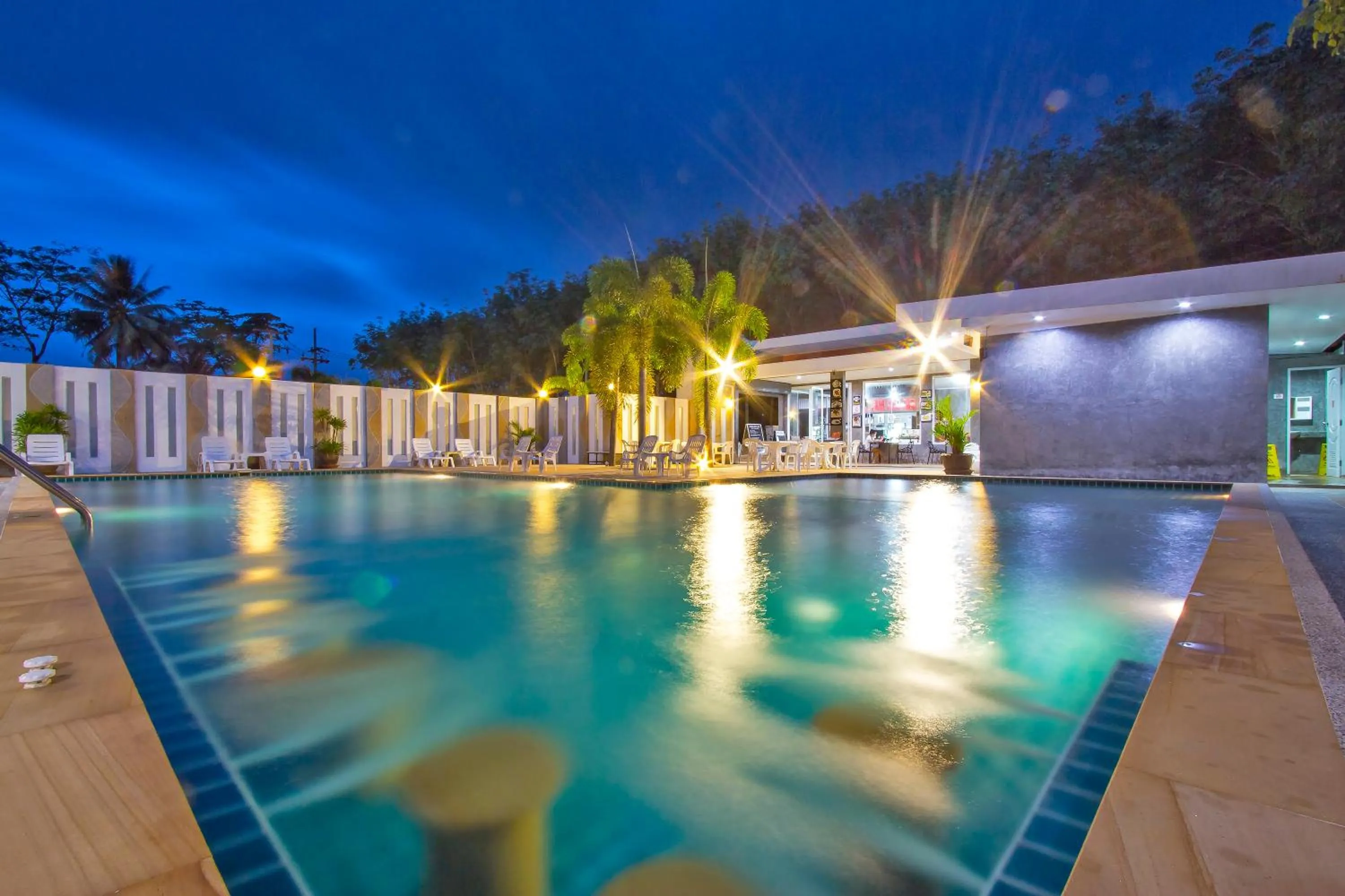 Swimming pool in Maikhao Home Garden Bungalow