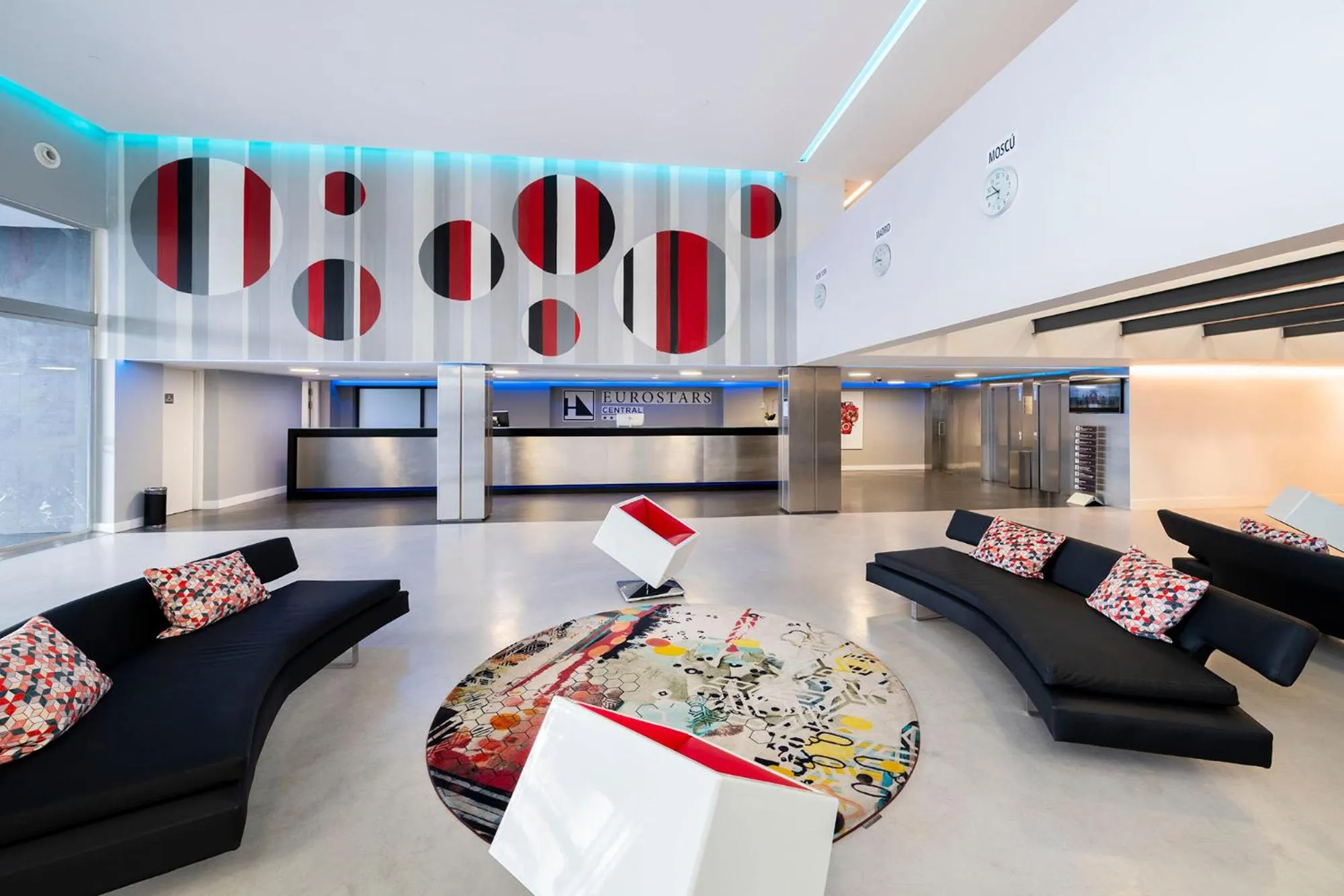 Property building in Eurostars Central