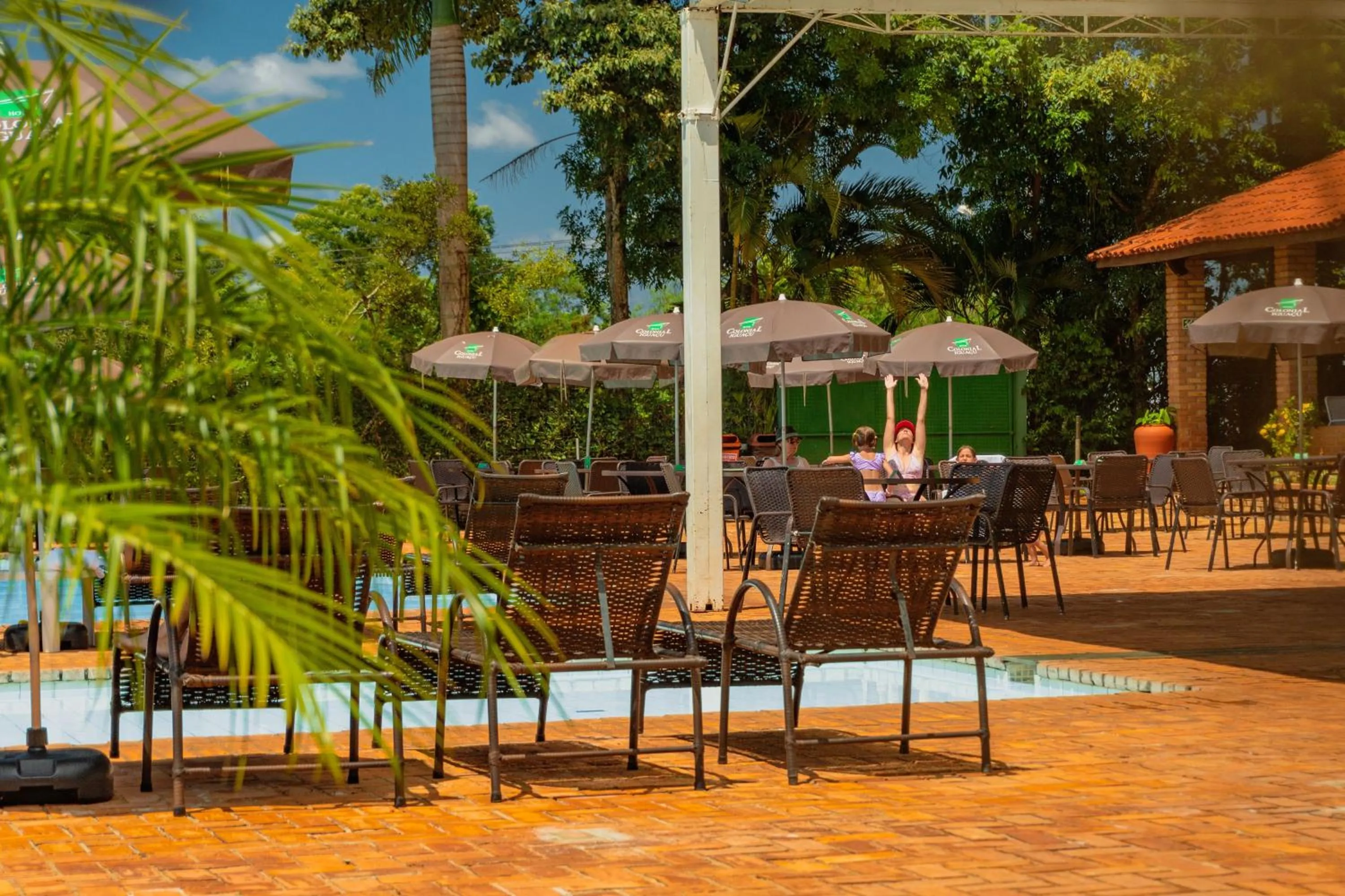 Swimming pool in Hotel Colonial Iguaçu