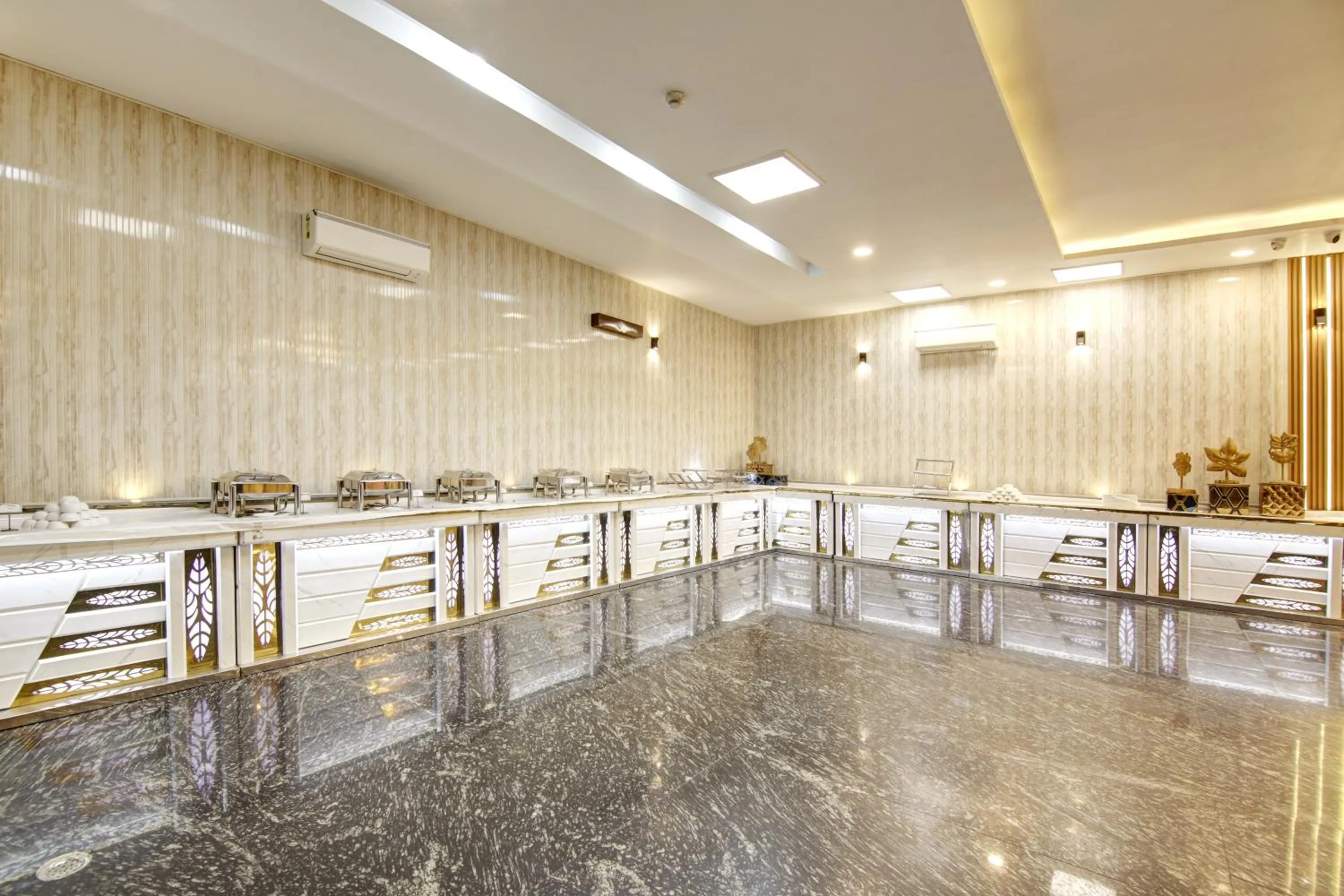 Banquet/Function facilities in Hotel Grand Manor