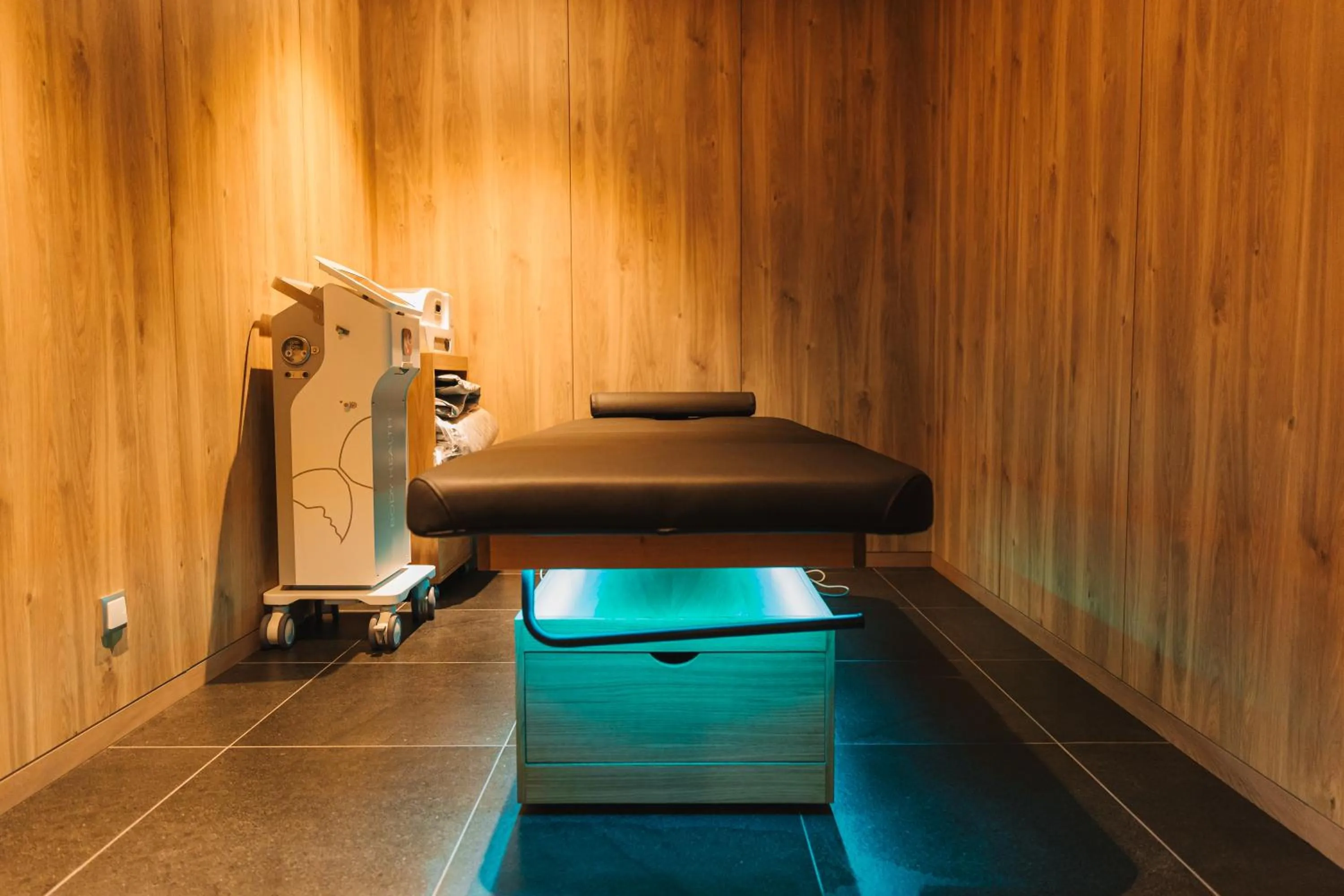 Massage in Pico Terramar & SPA