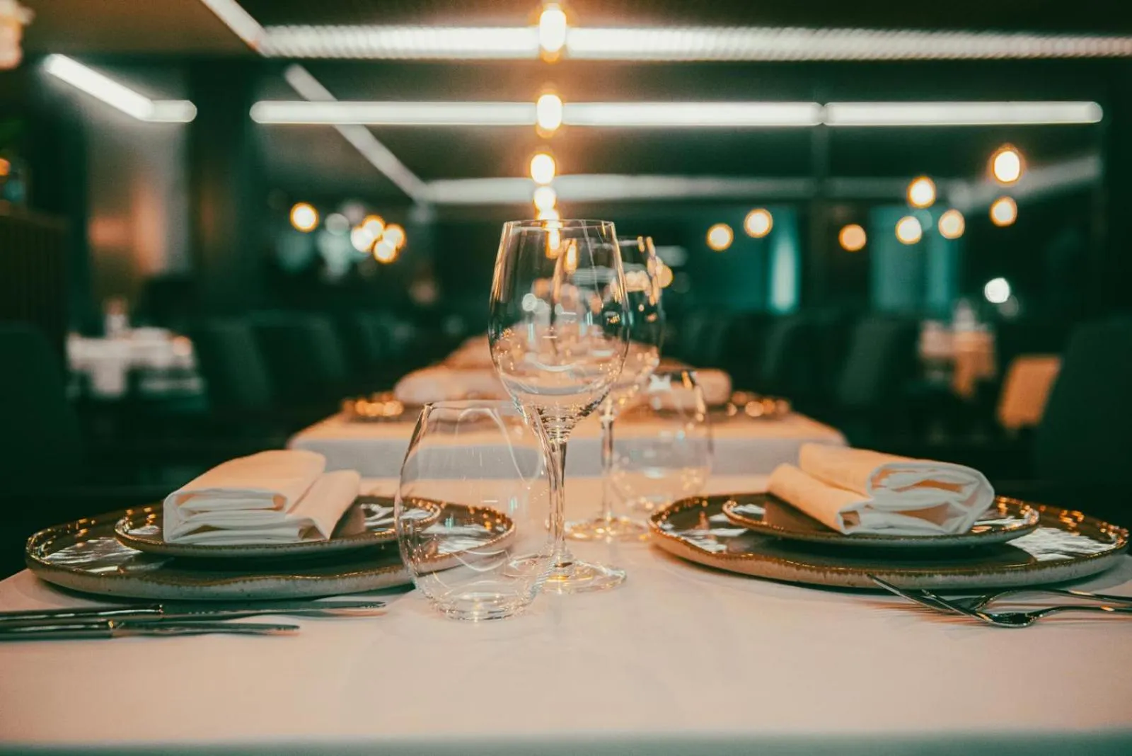 Restaurant/places to eat in Pico Terramar & SPA