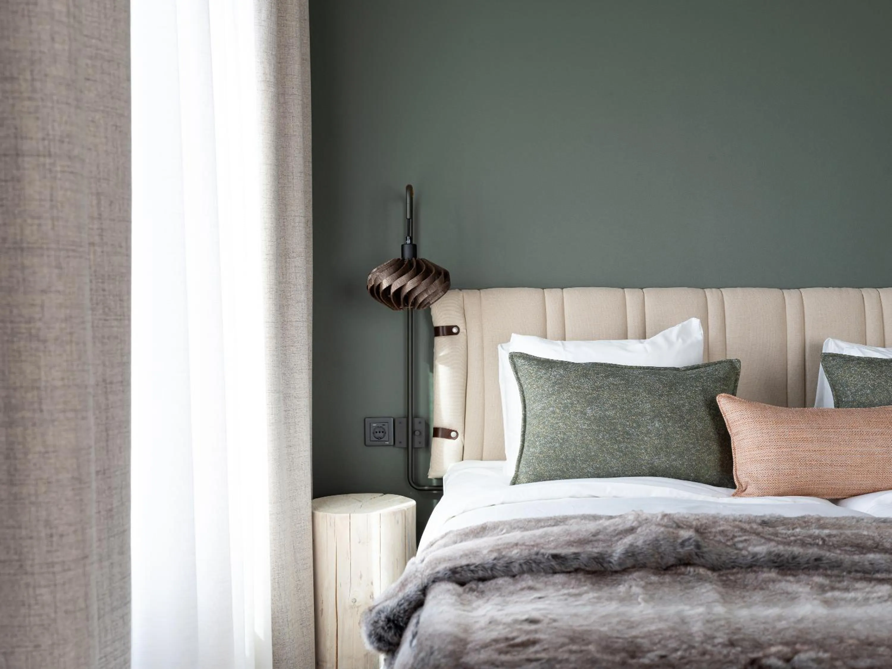 Bed in Elite Hotel Frost - Hotel & Spa