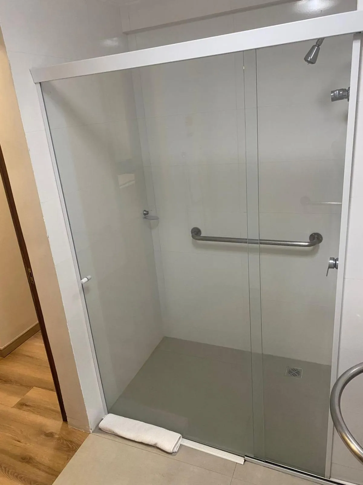 Harbor Querência Hotel