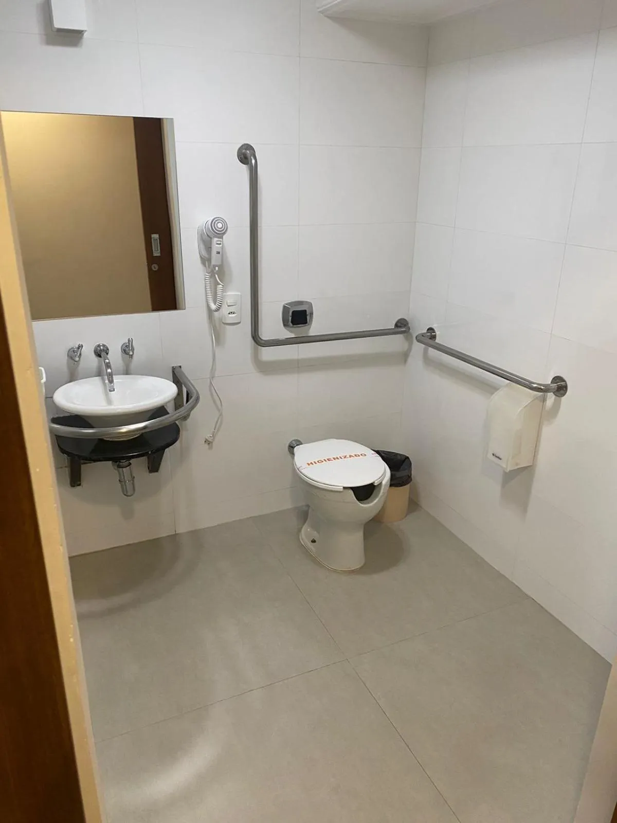 Harbor Querência Hotel