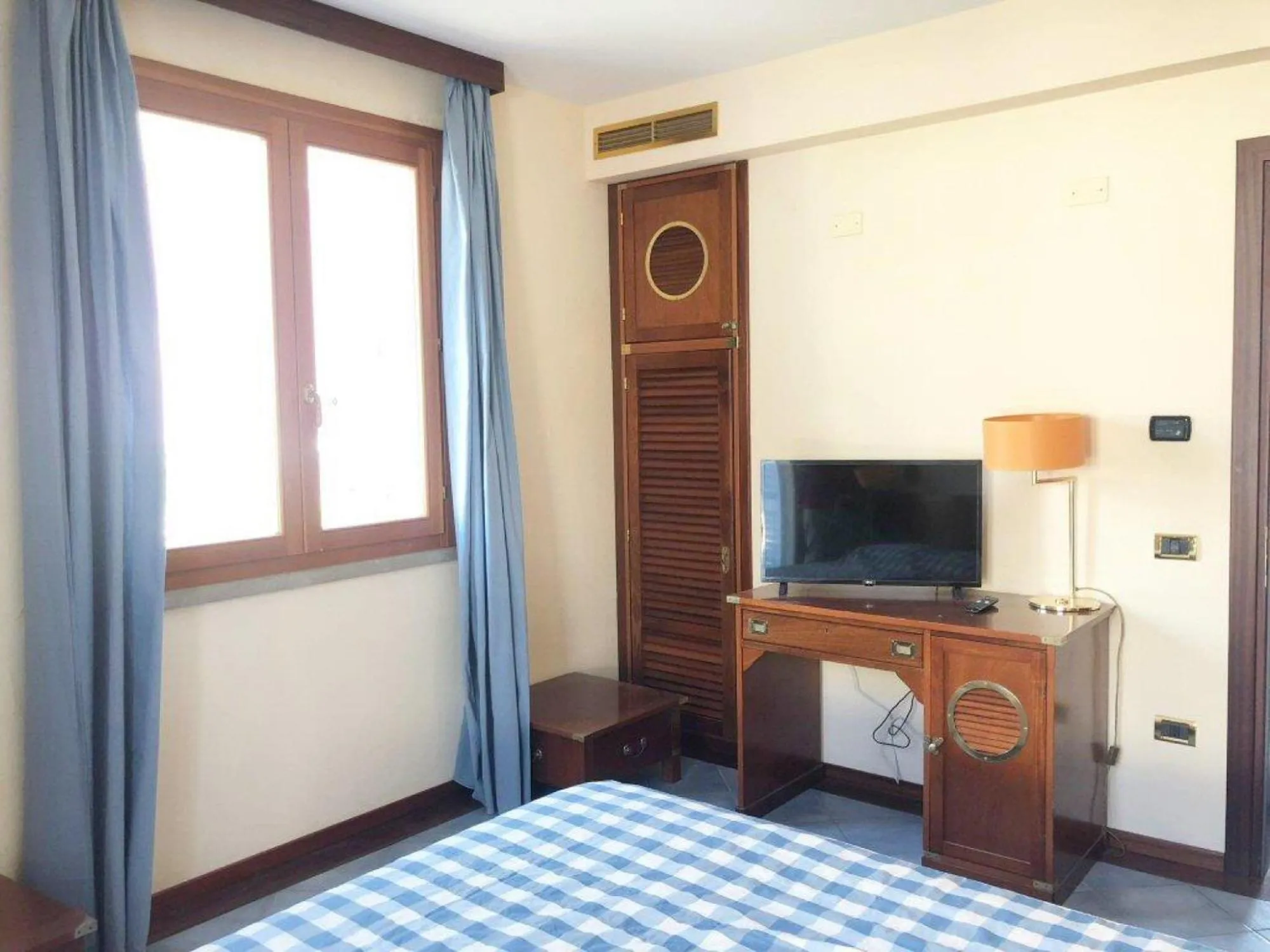 TV and multimedia, Bed in Zì Maria