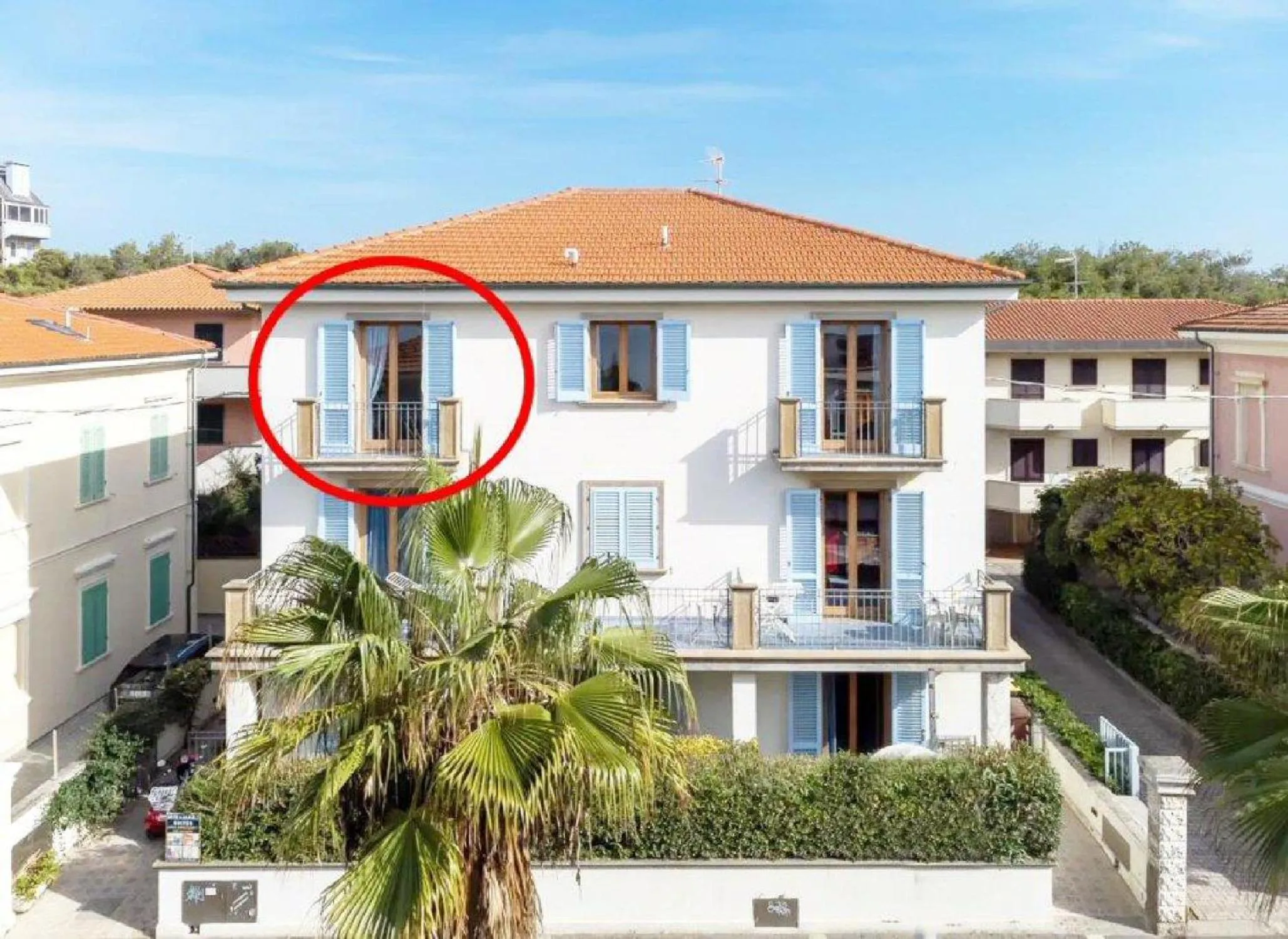 Property building in Zì Maria