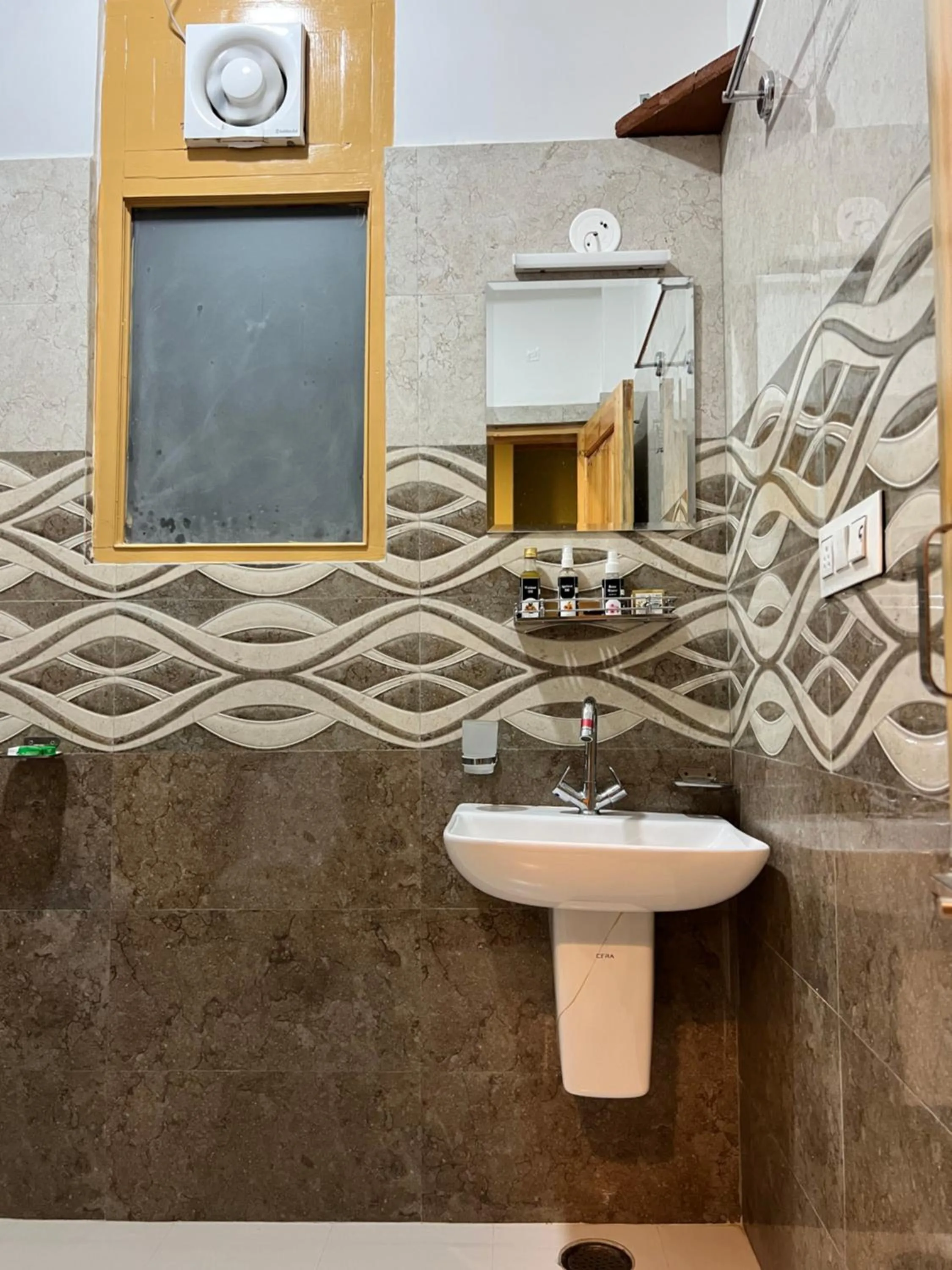 King Room with Mountain View in Rustic Roots Home Stay