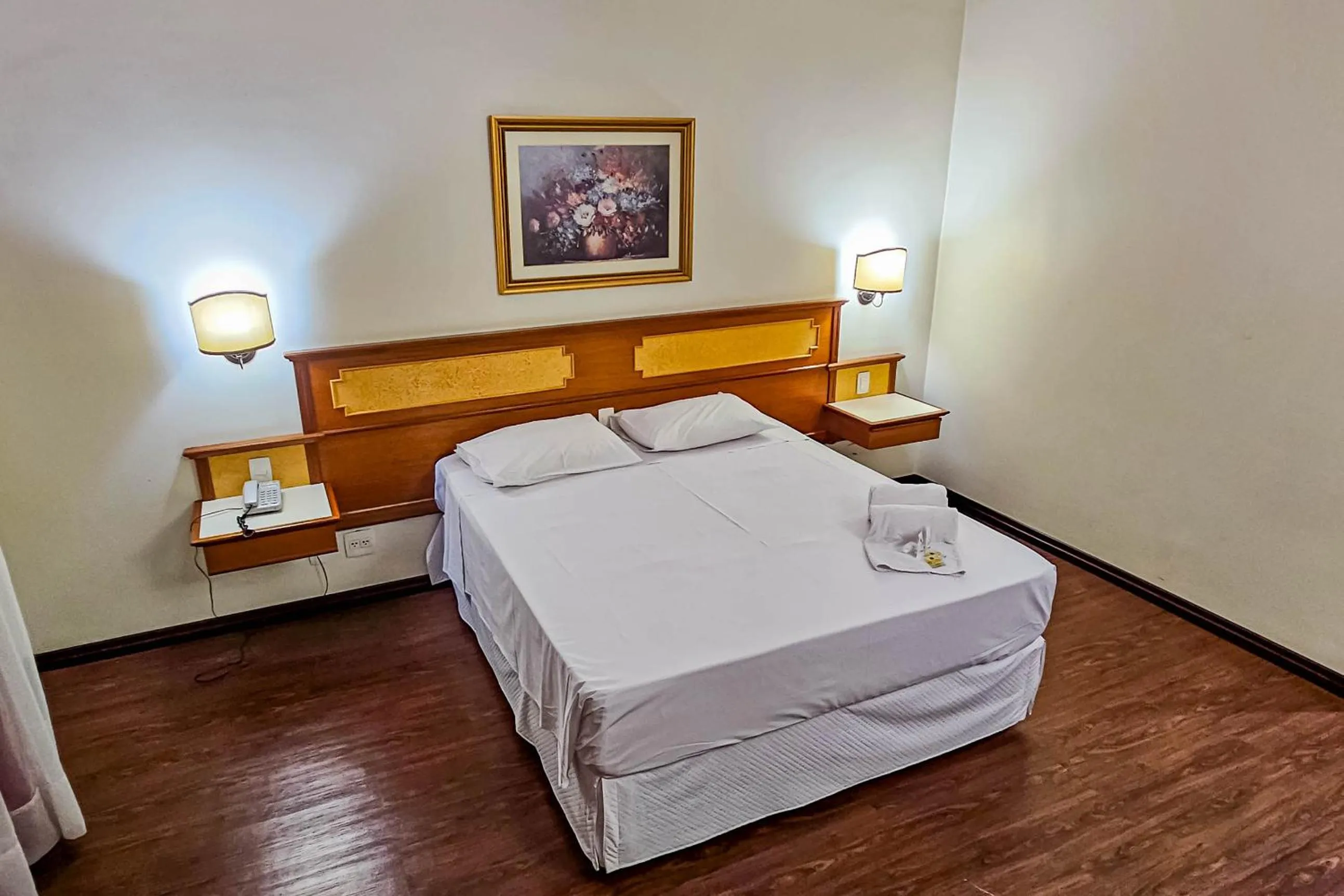 Bed in Hotel Euro Suite Campinas by Nacional Inn - Próximo ao Cambuí