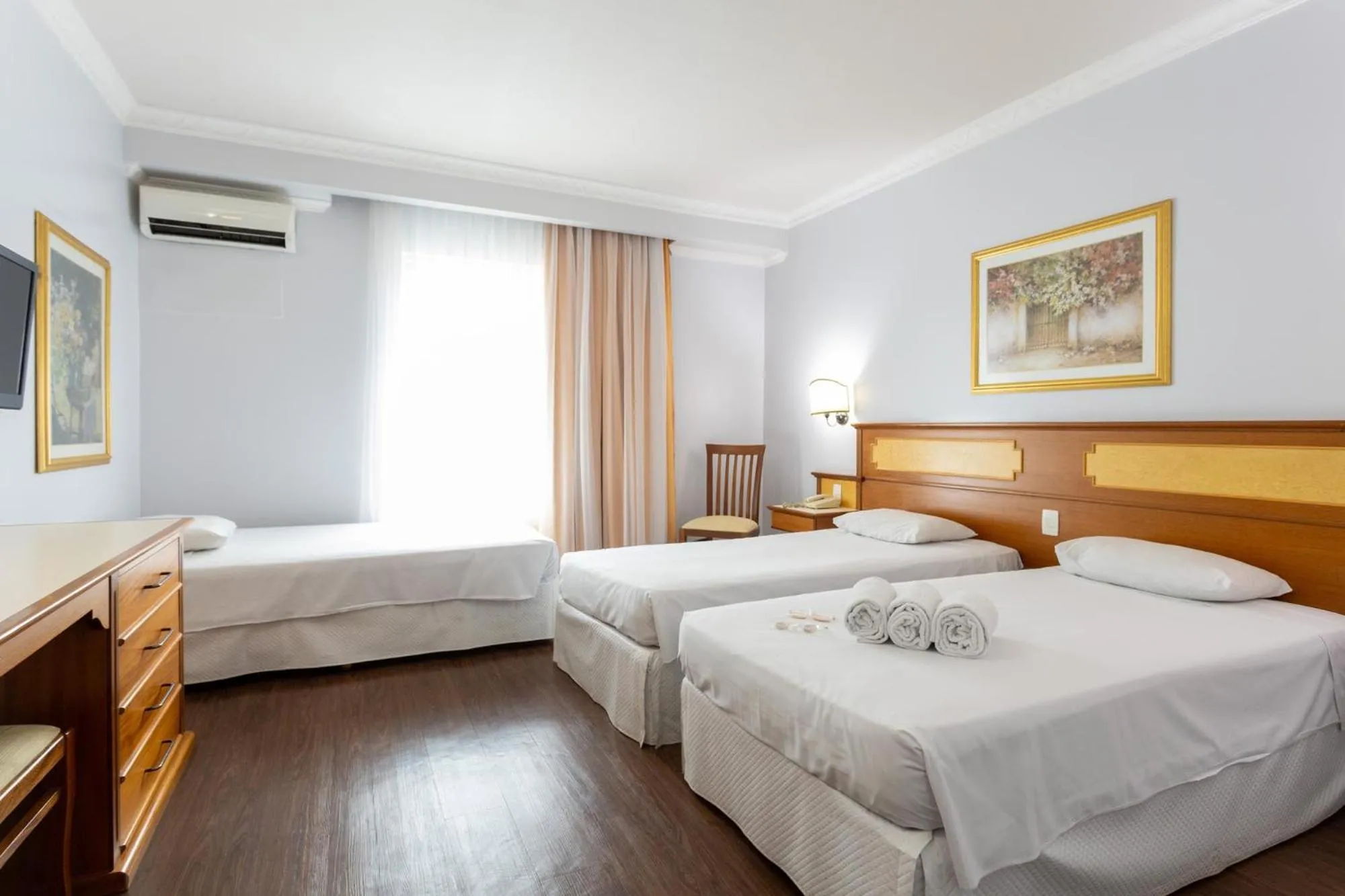 Bedroom, Bed in Hotel Euro Suite Campinas by Nacional Inn - Próximo ao Cambuí