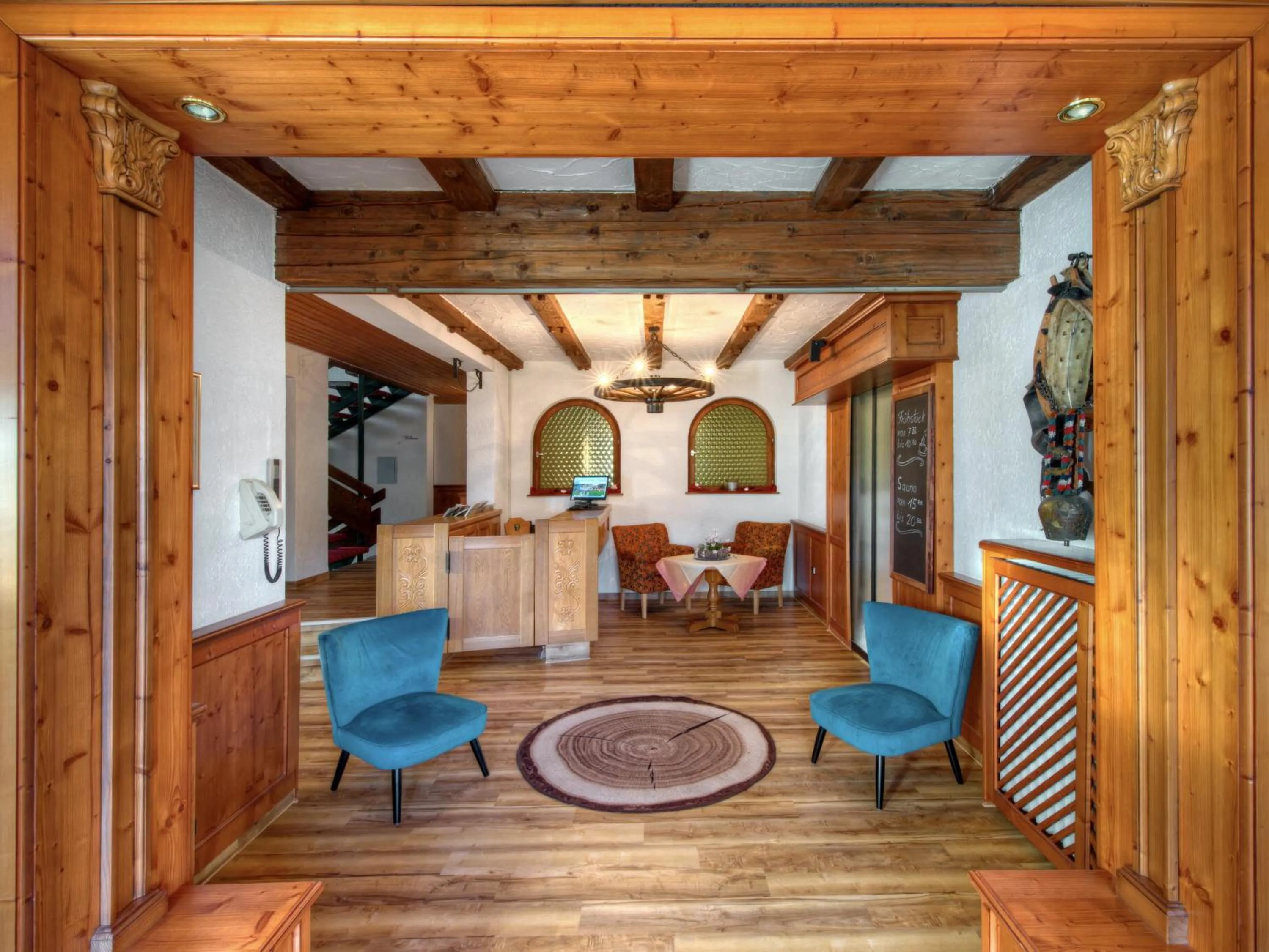 Lobby or reception, Seating Area in H+ Hotel Oberstaufen