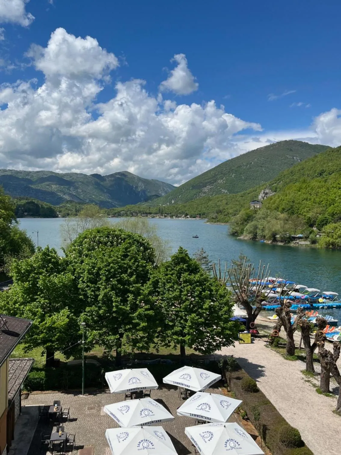 Lake view in Hotel Garni del Lago