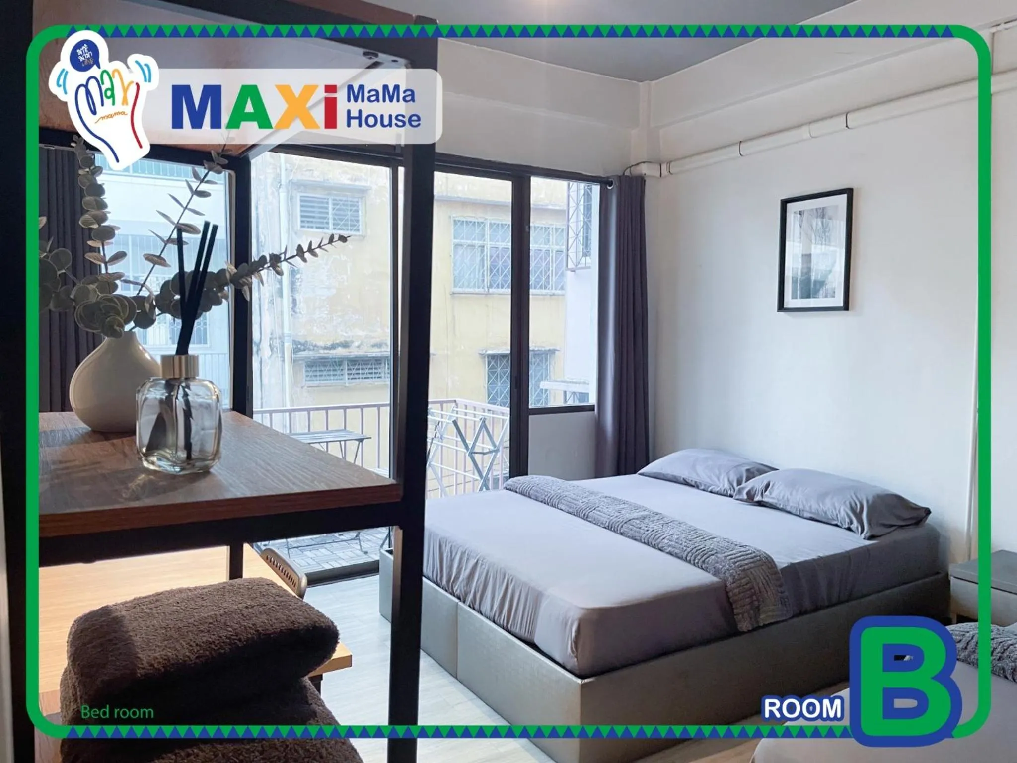 Bed in MAXi MaMa House