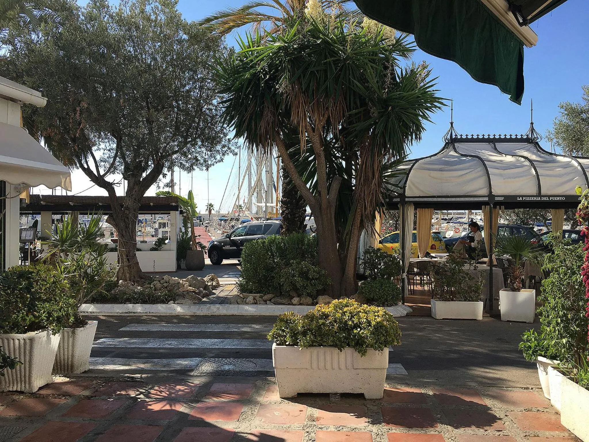 Neighbourhood in Apartment Oscar