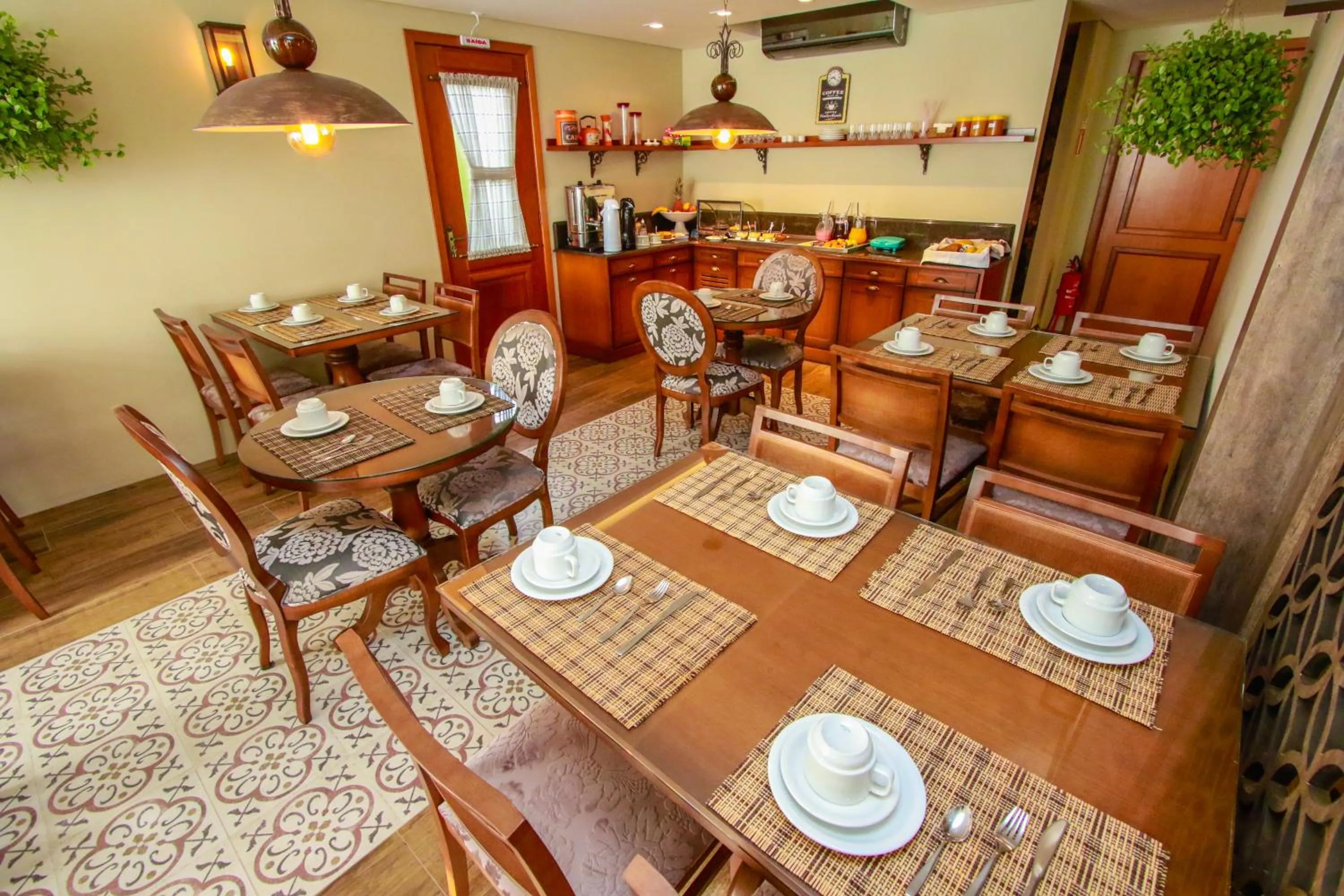 Breakfast in Pousada Caminho dos Plátanos