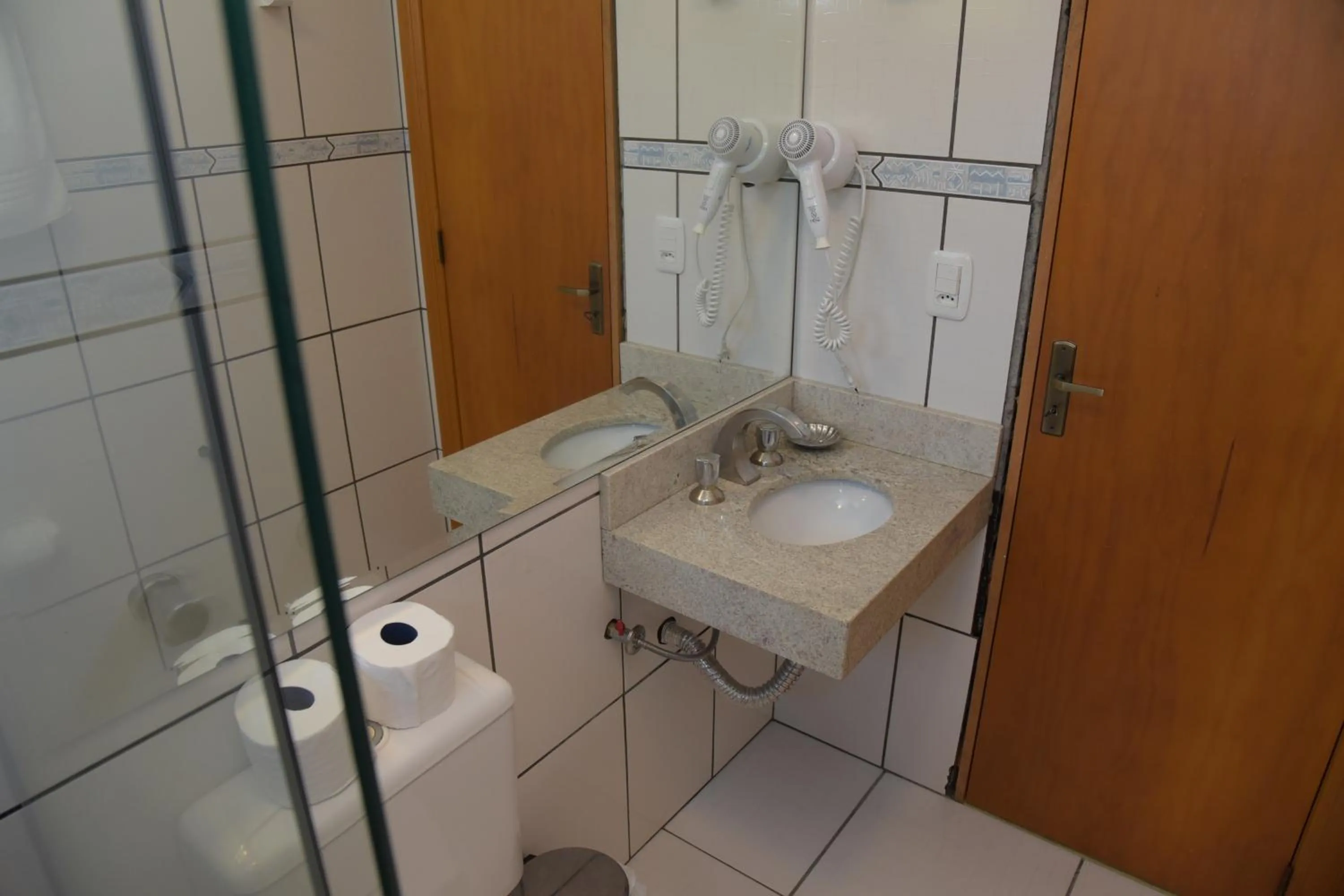 Bathroom in Pousada Caminho dos Plátanos