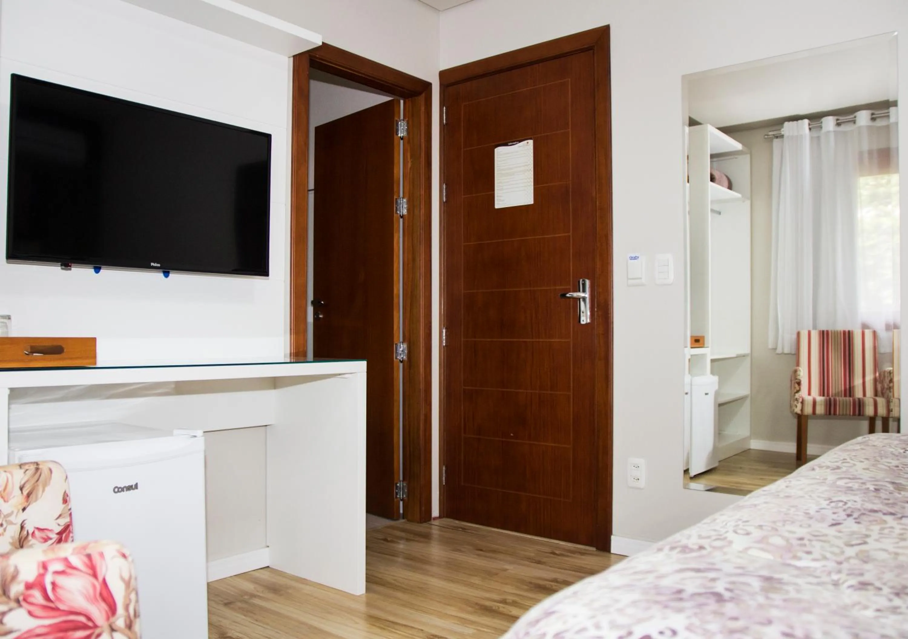 TV and multimedia, Bed in Pousada Caminho dos Plátanos