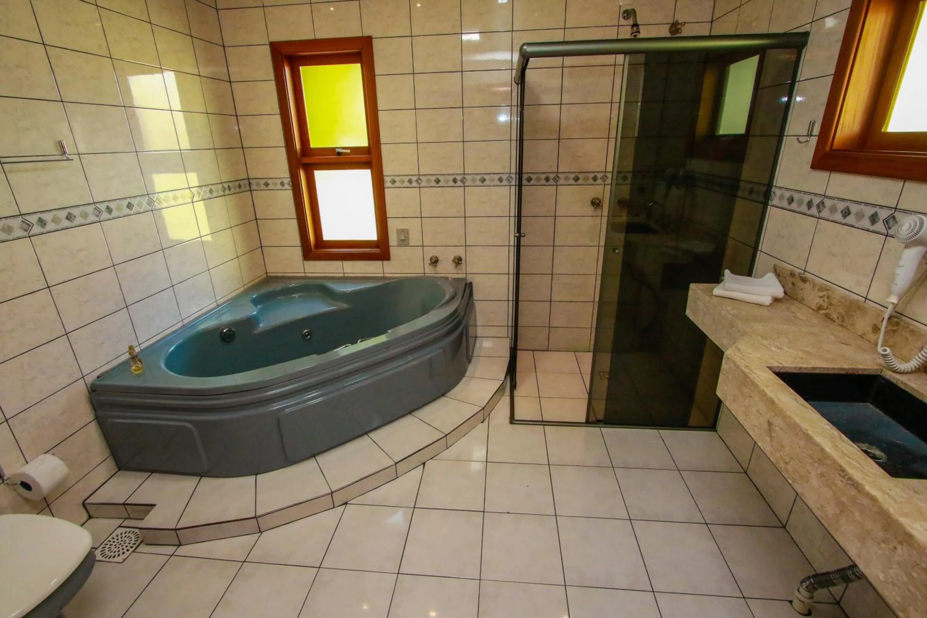 Bathroom in Pousada Caminho dos Plátanos