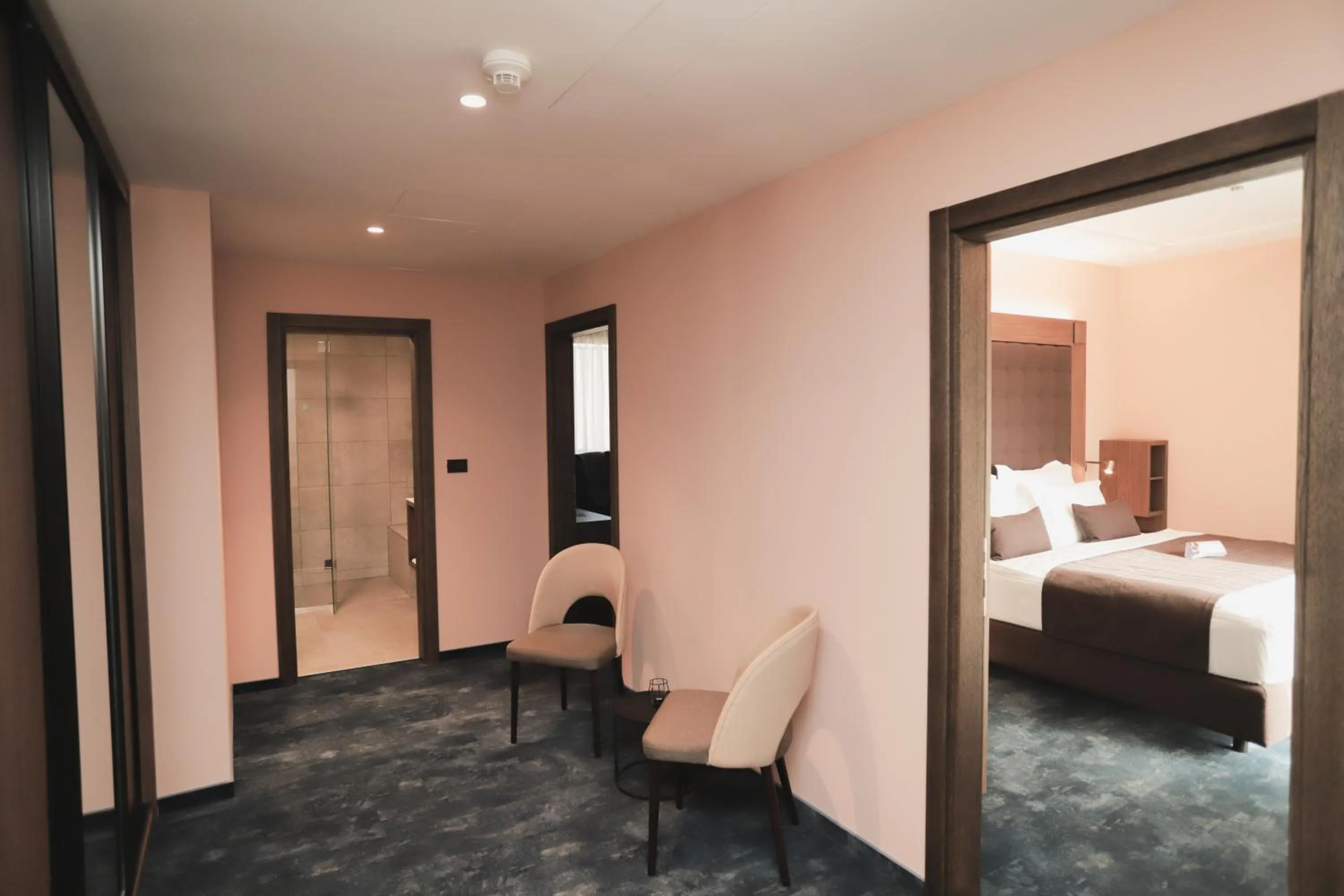 Seating area, Bed in Hotel Bernarda