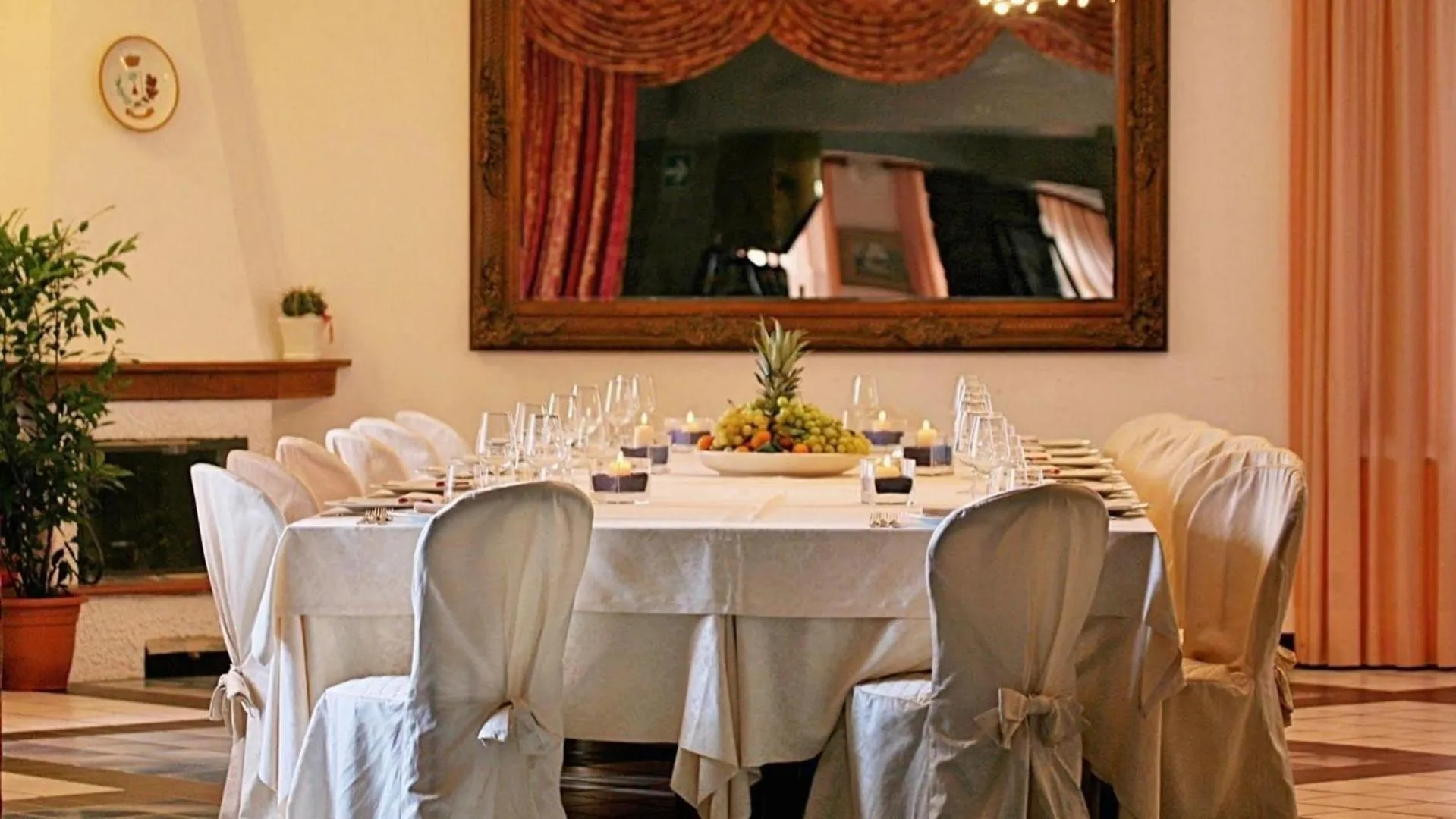 Restaurant/places to eat in Al Brunello