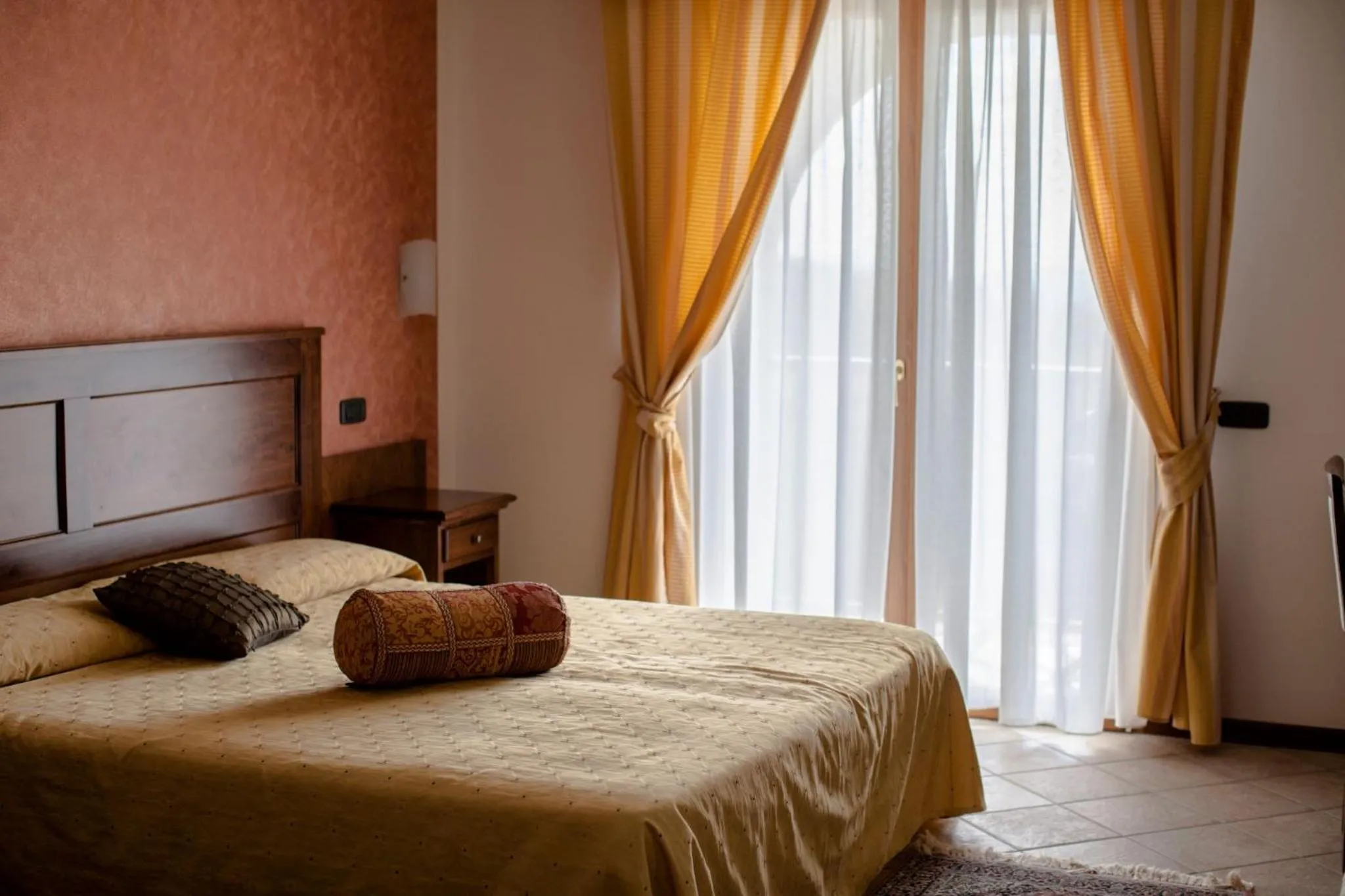 Photo of the whole room in Al Brunello