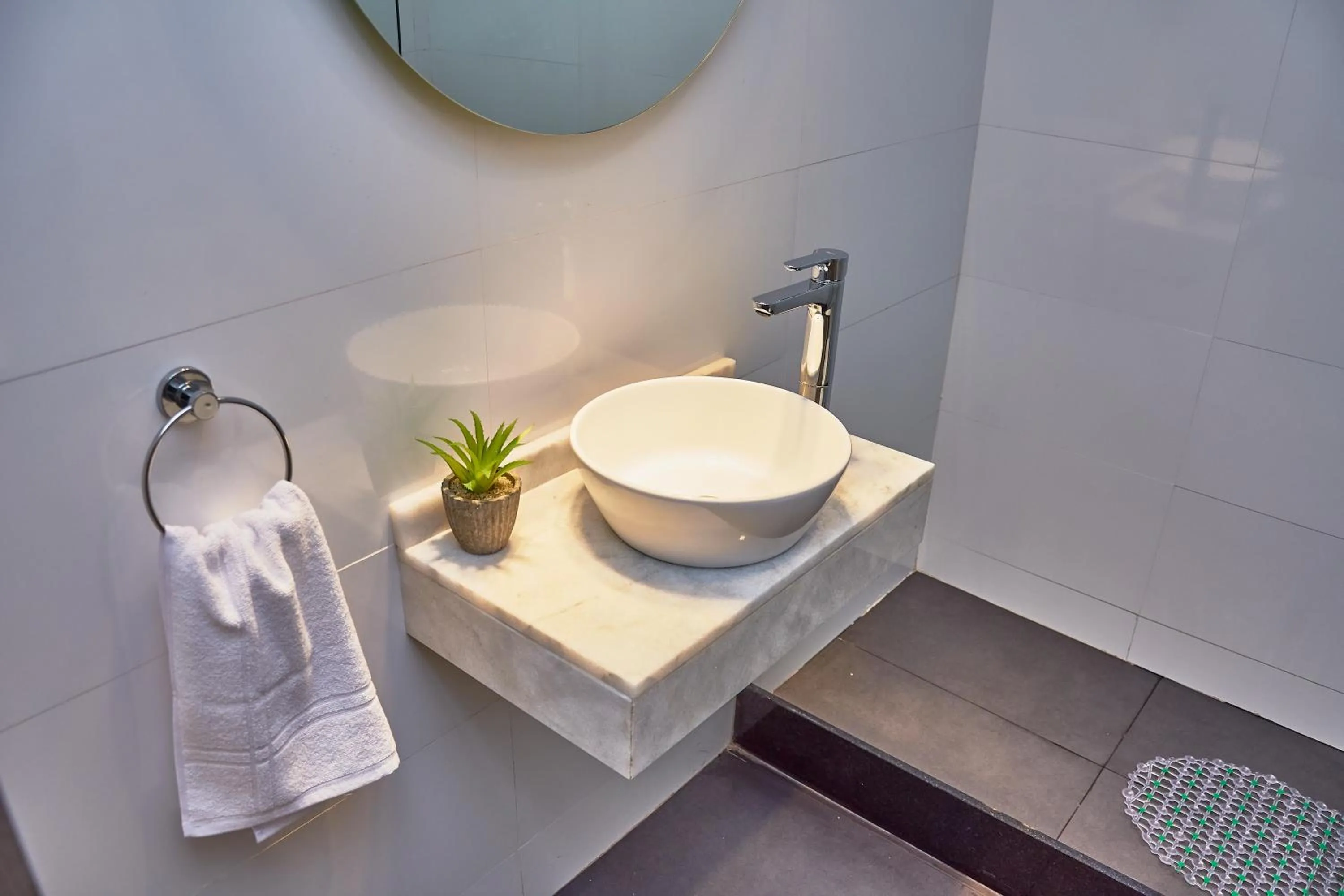 Bathroom in Babel Campus