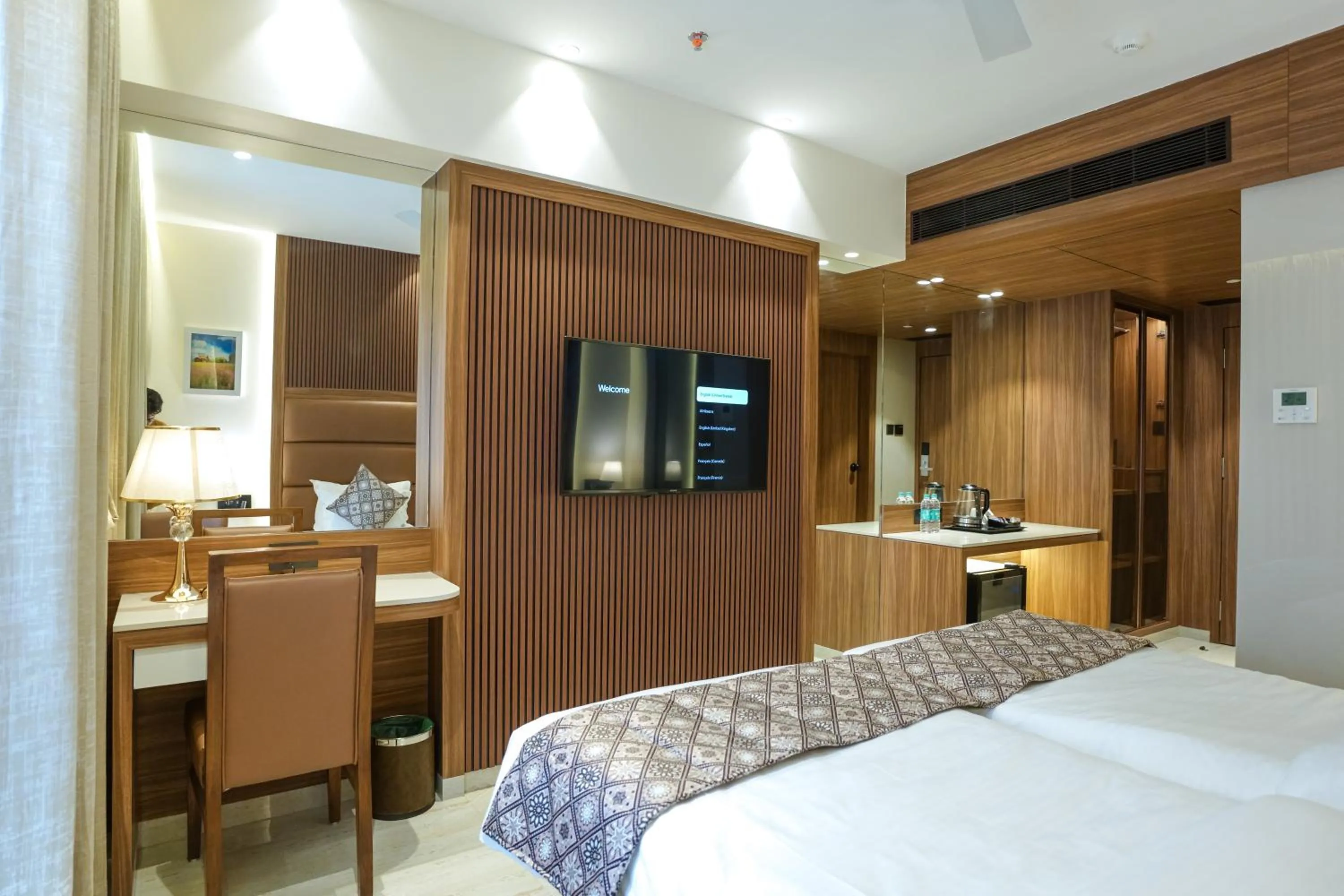 TV and multimedia, Bed in InstaFeel Hotel